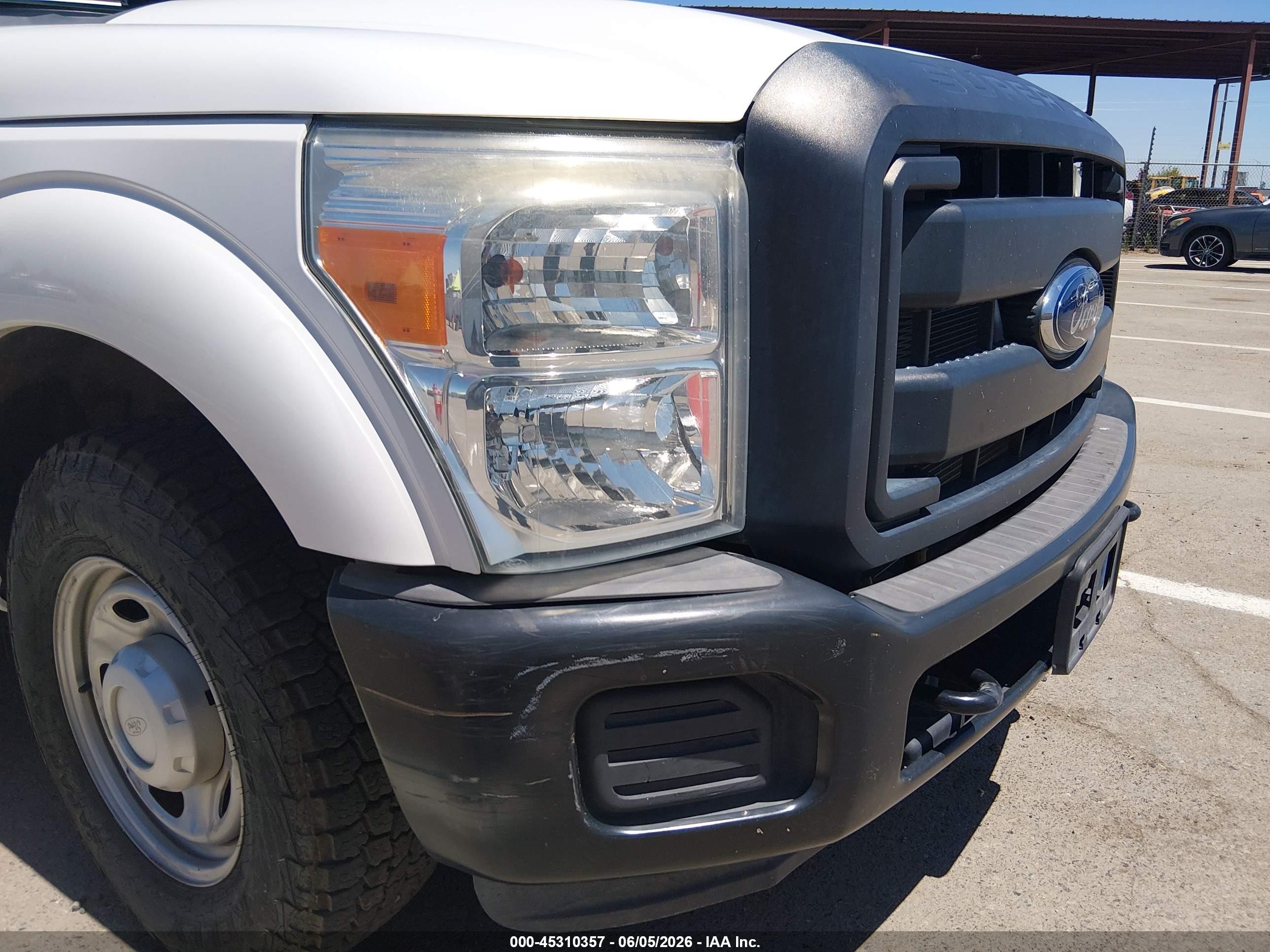 2015 Ford F-250 Xl White vin: 1FD7W2A61FED30829
