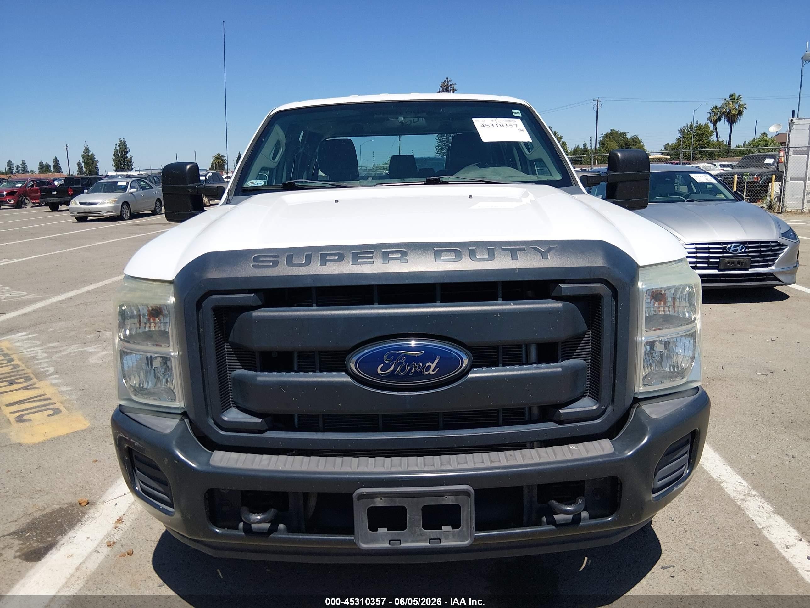 2015 Ford F-250 Xl White vin: 1FD7W2A61FED30829