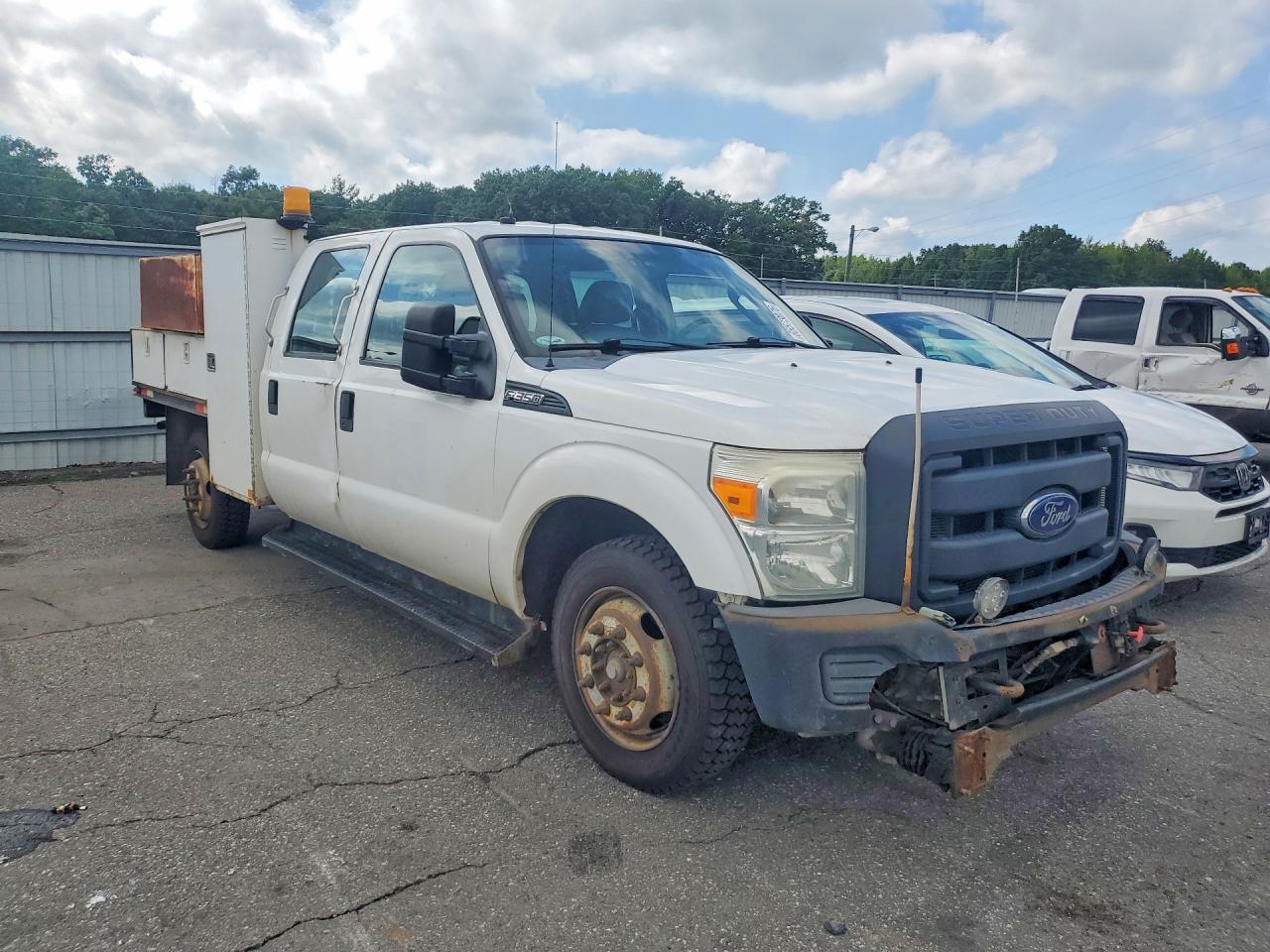 2013 Ford F350 Super Duty Белый vin: 1FD7W3A61DEB79400
