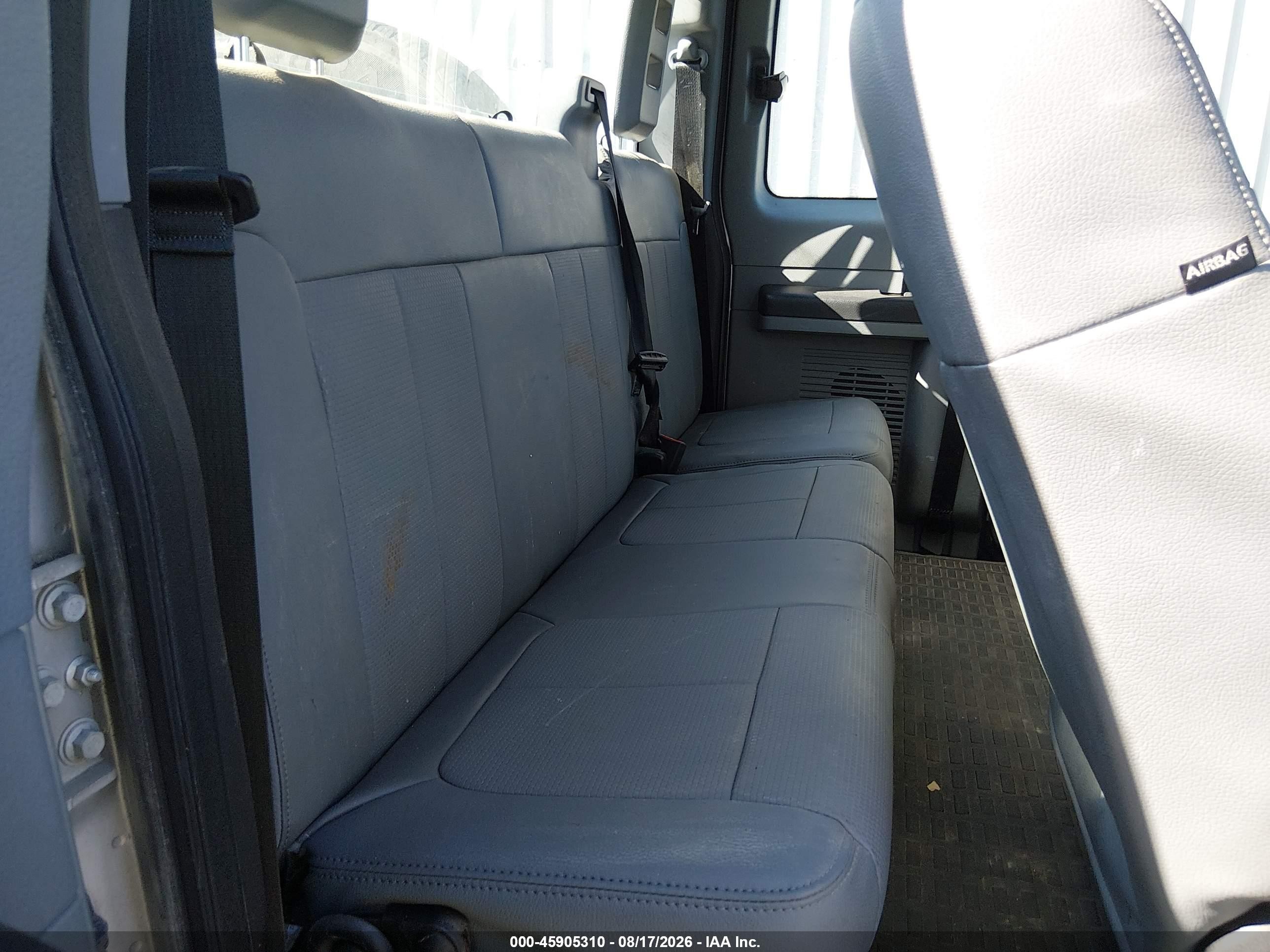 2015 Ford F-250 Xl Silver vin: 1FD7X2A64FEA84100