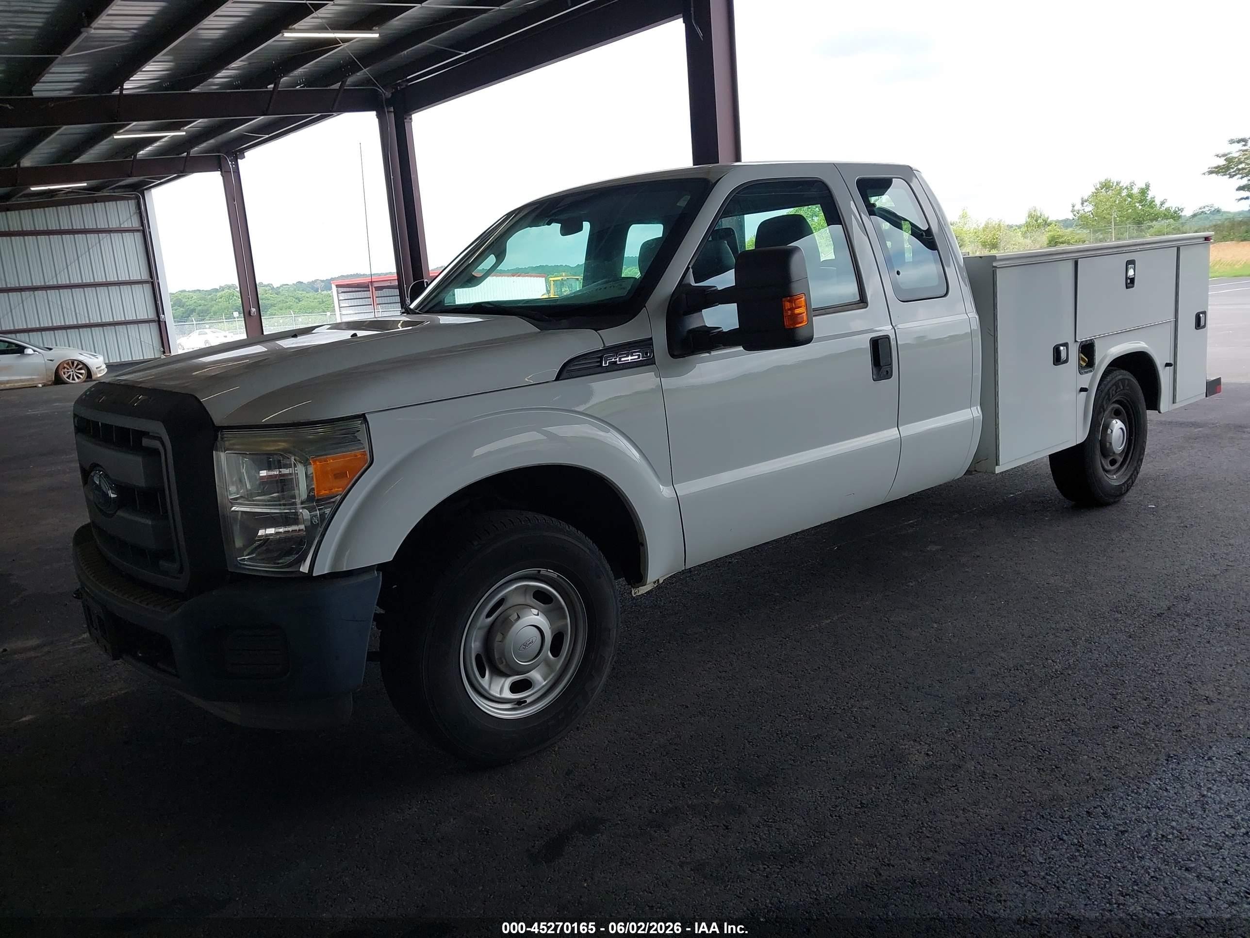 2015 Ford F-250 Xl Белый vin: 1FD7X2A66FEB26055