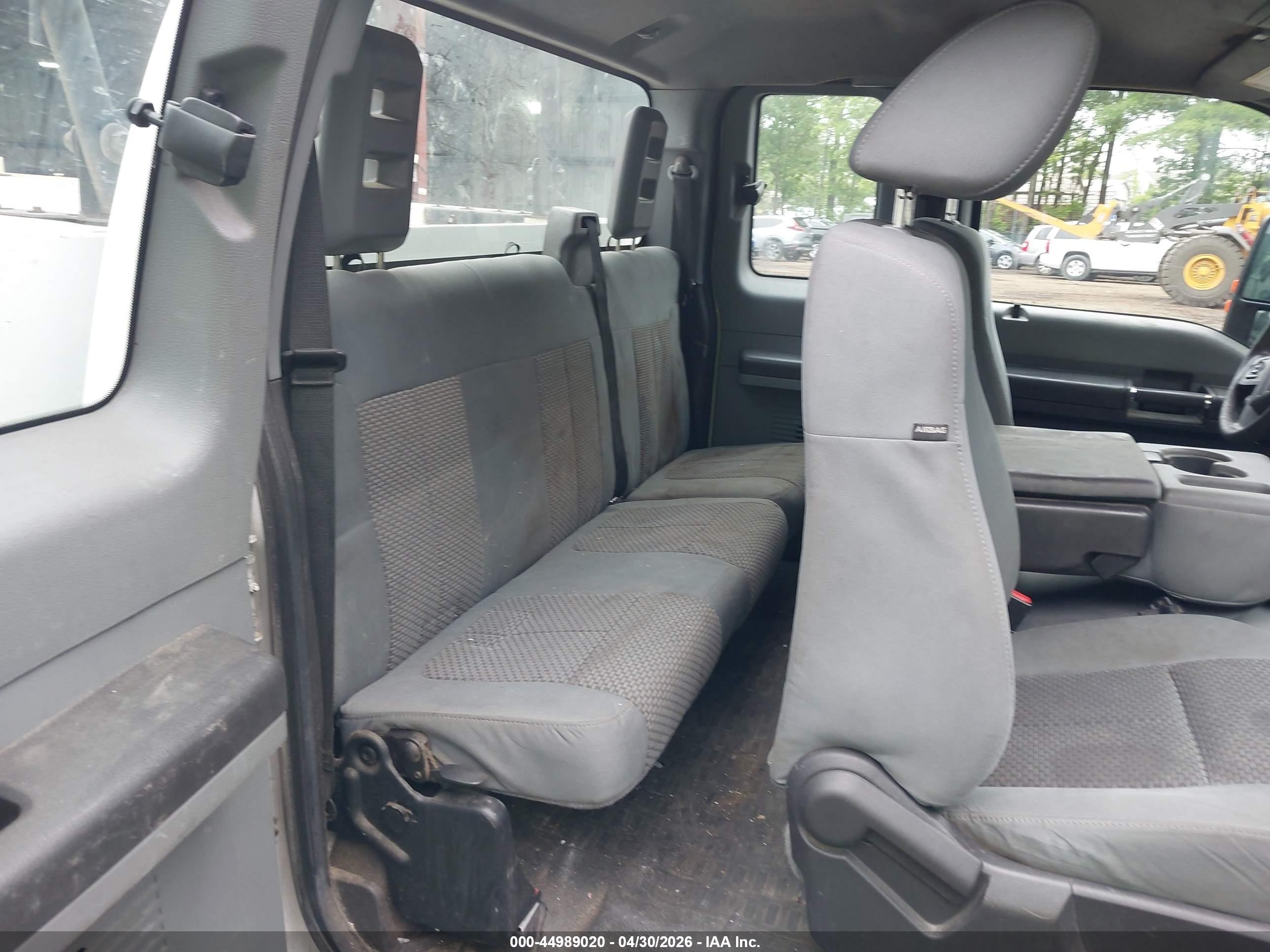 2016 Ford F-250 Xl Белый vin: 1FD7X2A66GEB25506