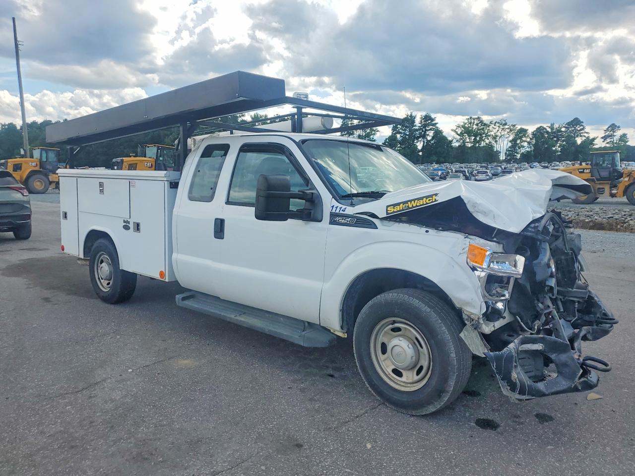 2014 Ford F250 Super Duty White vin: 1FD7X2A68EEA74376