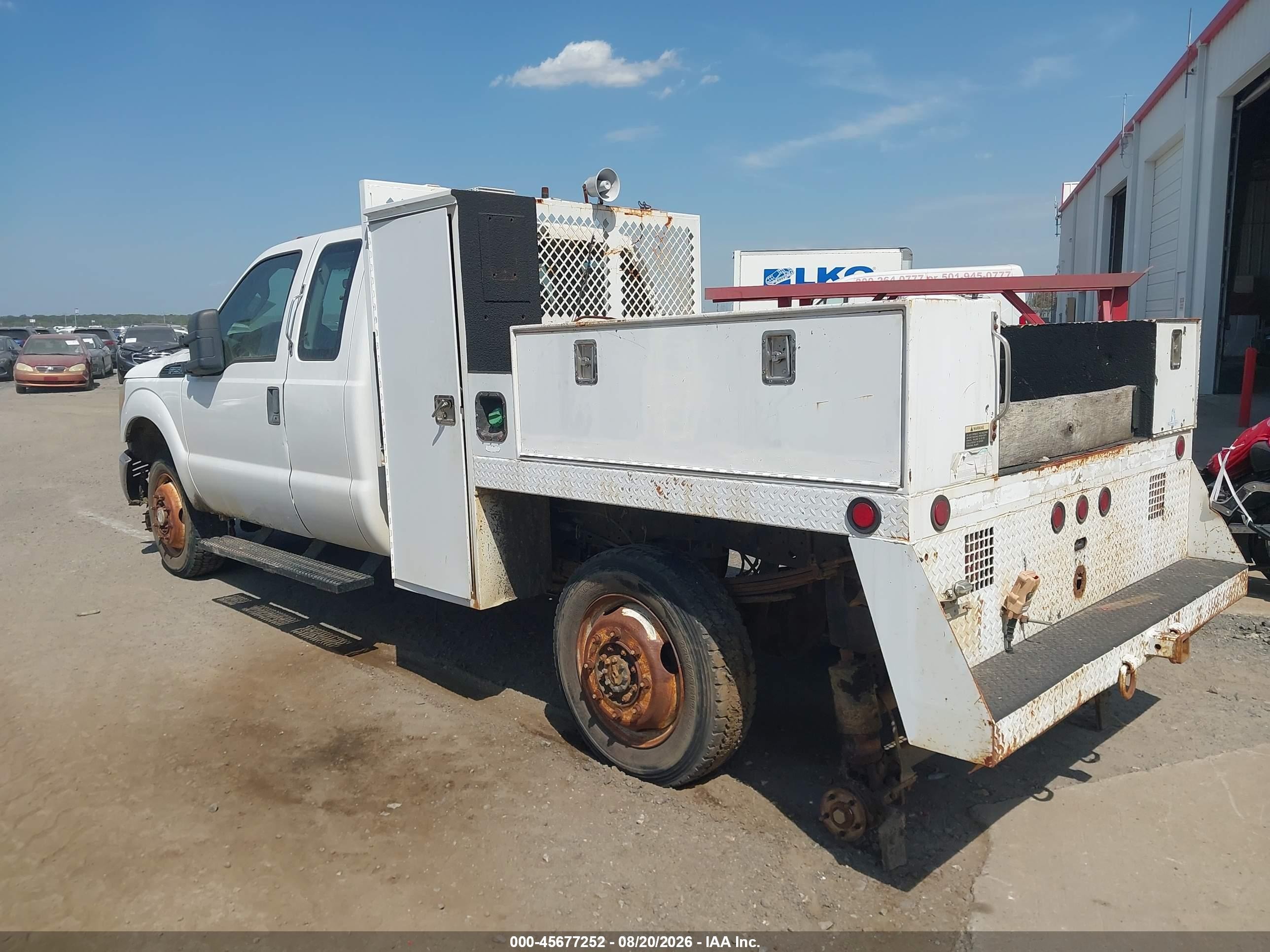 2011 Ford F-250 Xl White vin: 1FD7X2B65BEA70733