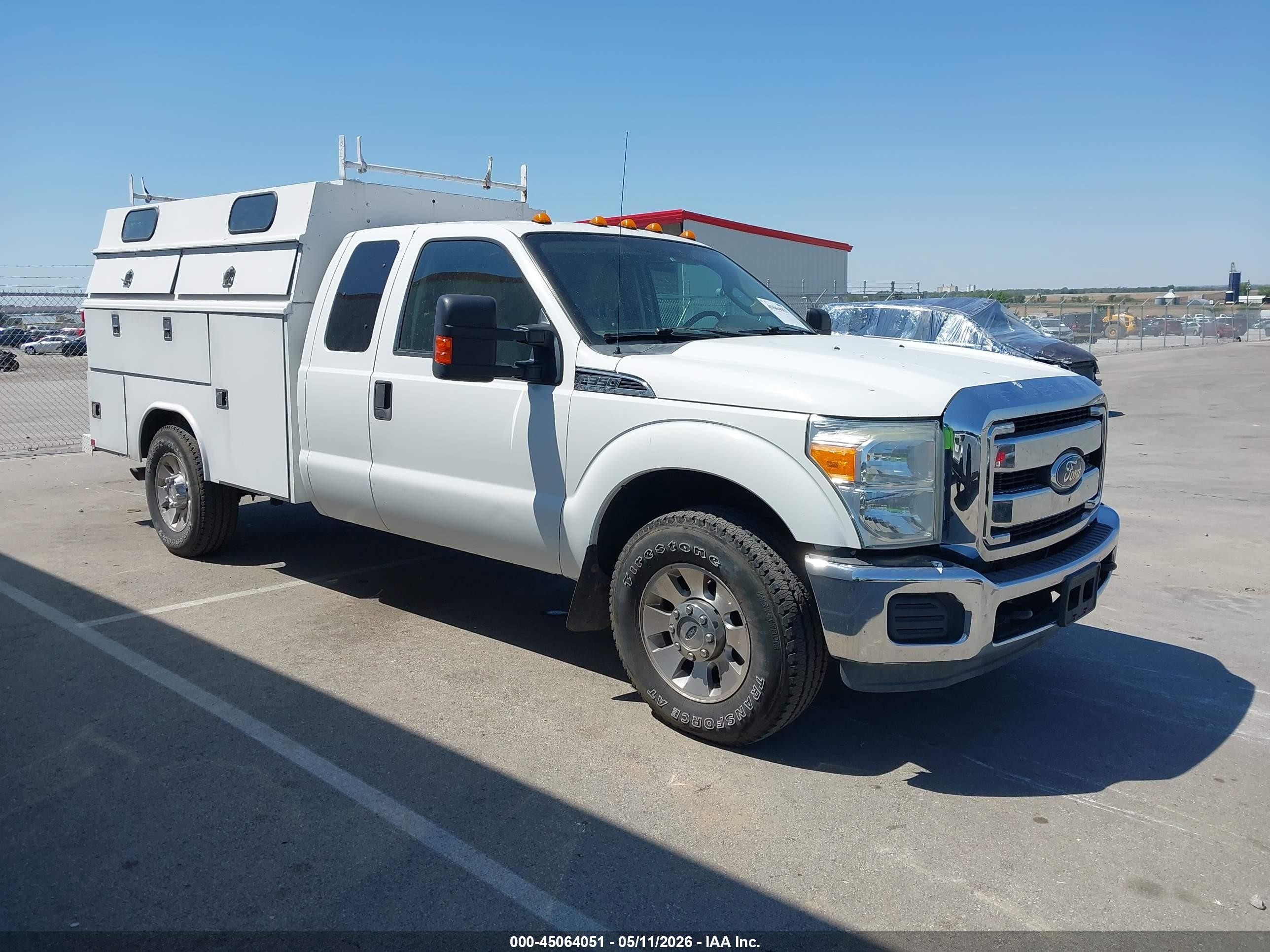 2011 Ford F-350 Chassis Xlt White vin: 1FD7X3E68BEC03194