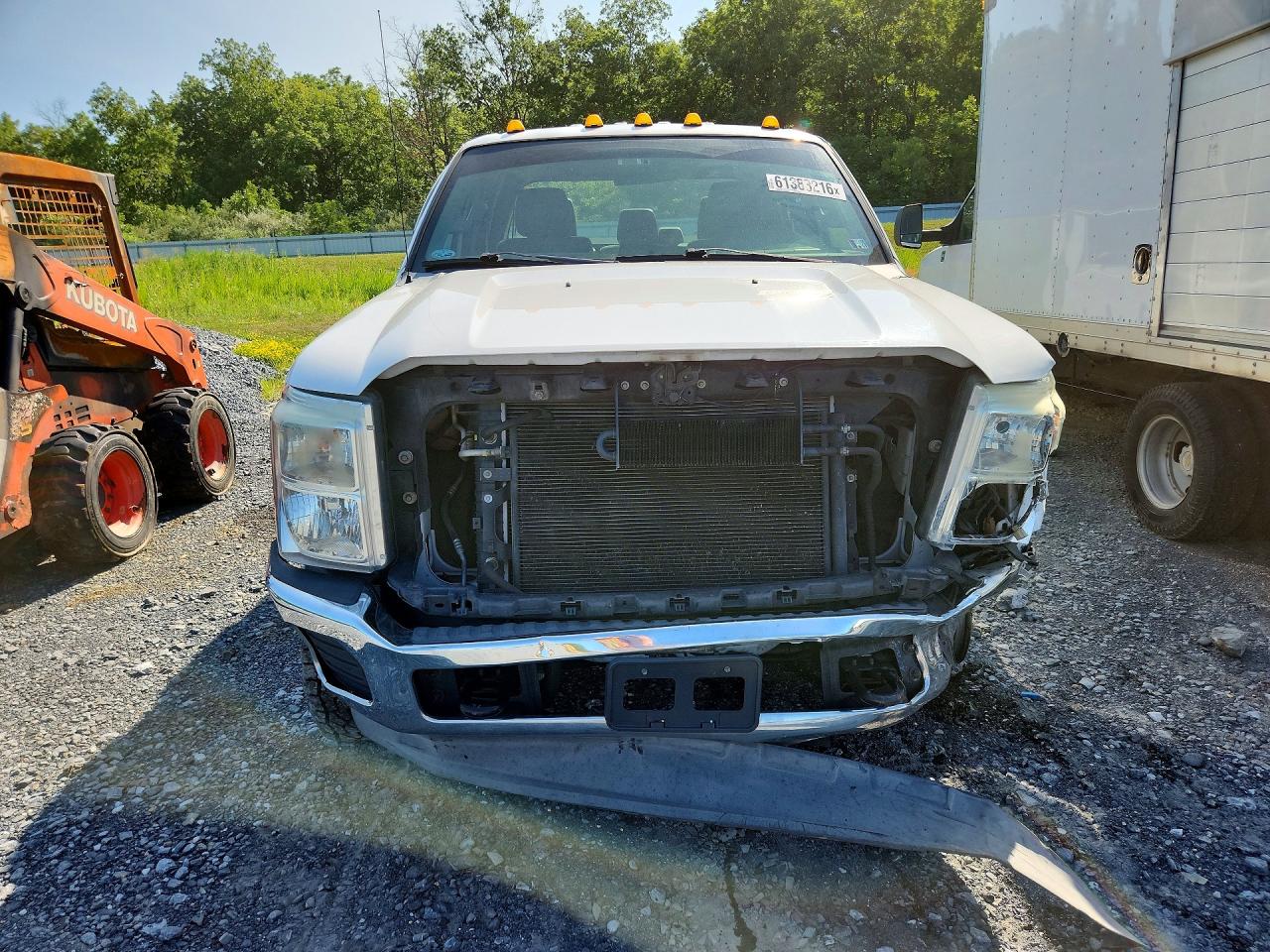 2013 Ford F350 Super Duty White vin: 1FD8W3F62DEA55455