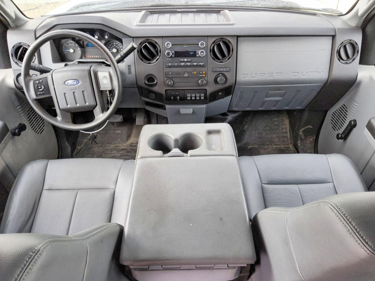 2015 Ford F350 Super Duty White vin: 1FD8W3G67FEB15022