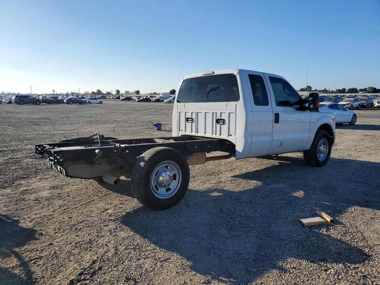 2014 Ford F350 Super Duty White vin: 1FD8X3E64EEA62228