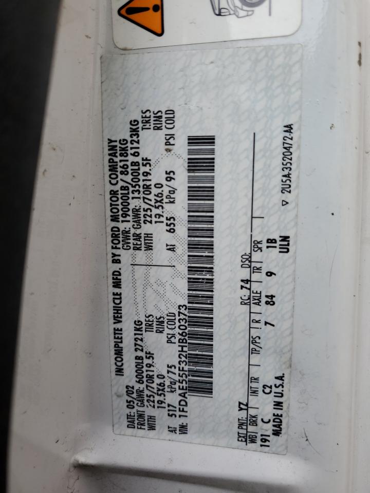 2002 Ford Econoline E550 Super Duty Cutaway Van White vin: 1FDAE55F32HB60373