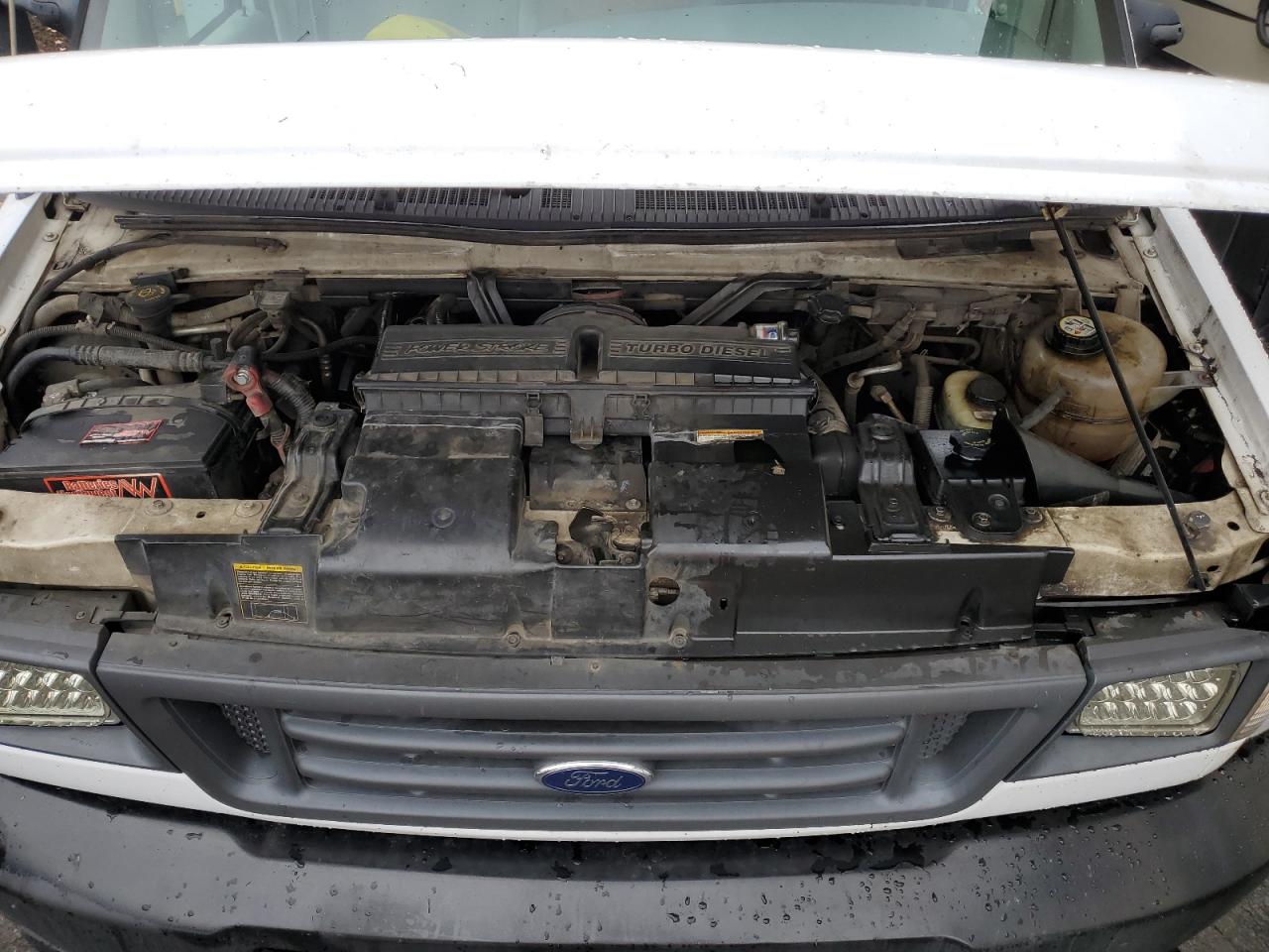 2002 Ford Econoline E550 Super Duty Cutaway Van White vin: 1FDAE55F32HB60373