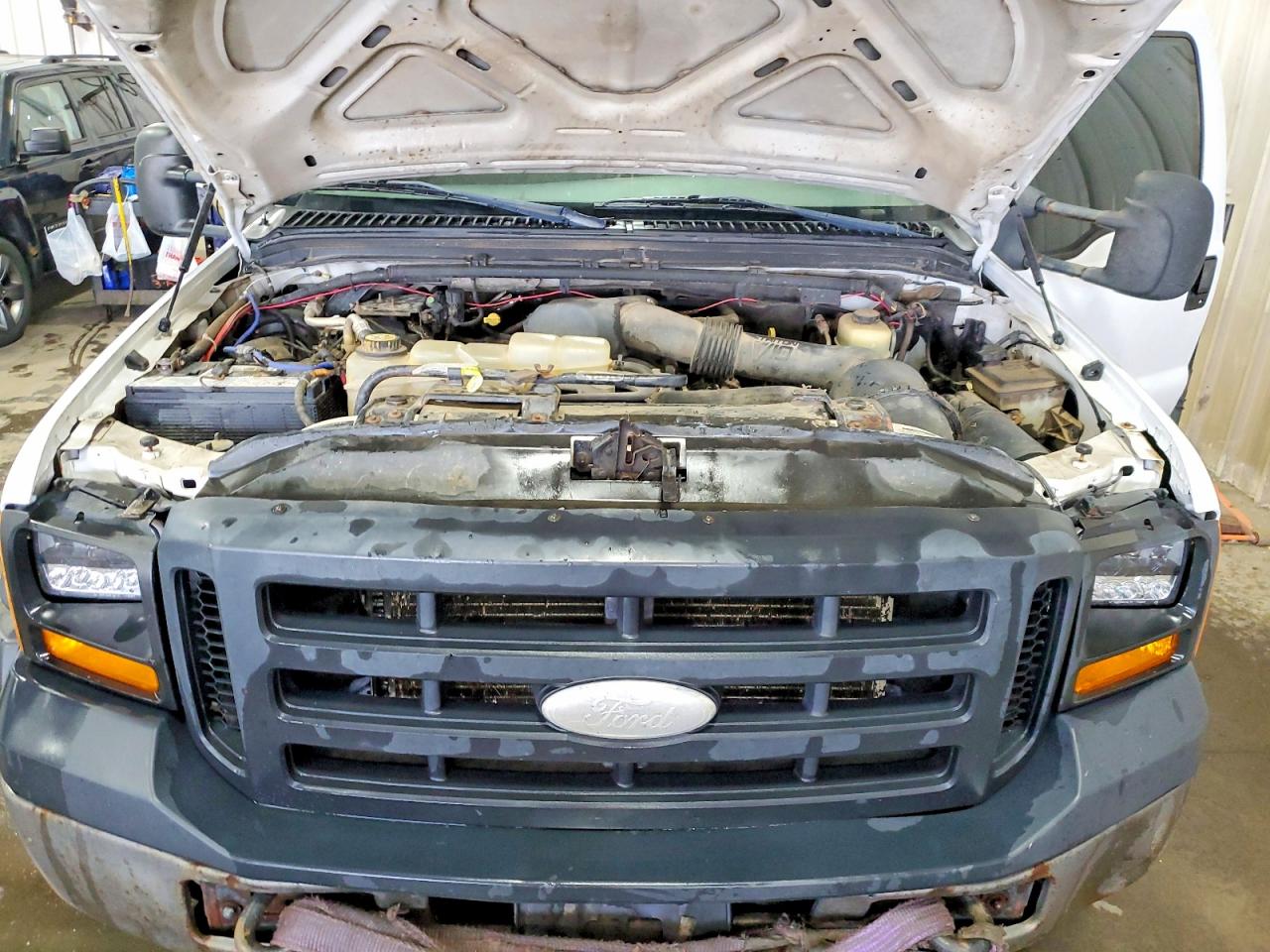 2002 Ford F550 Super Duty White vin: 1FDAW57S92ED68542