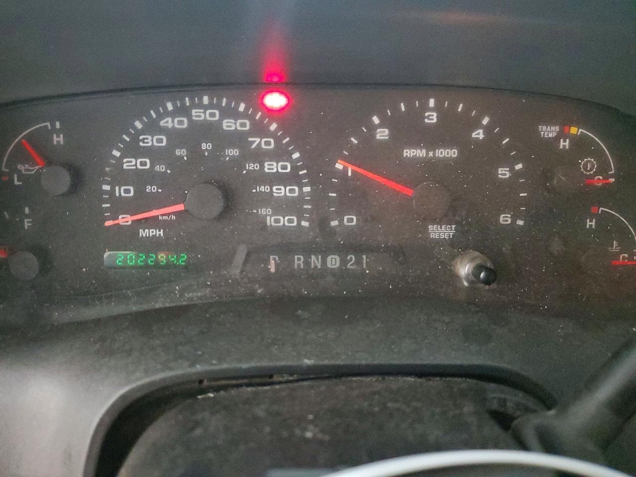 2002 Ford F550 Super Duty White vin: 1FDAW57S92ED68542