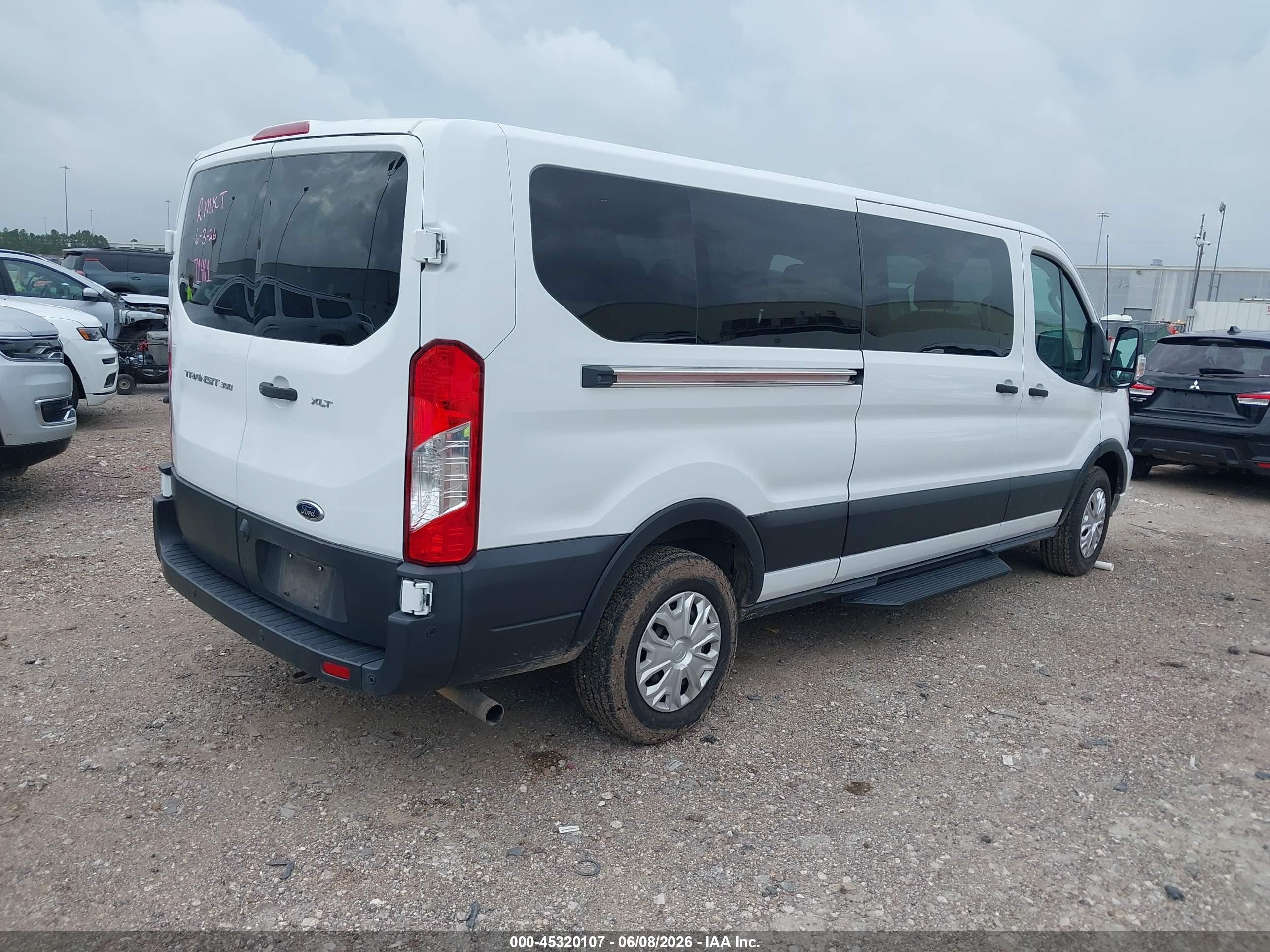 2021 Ford Transit-350 Passenger Van Xlt White vin: 1FDAX2Y82MKA64259