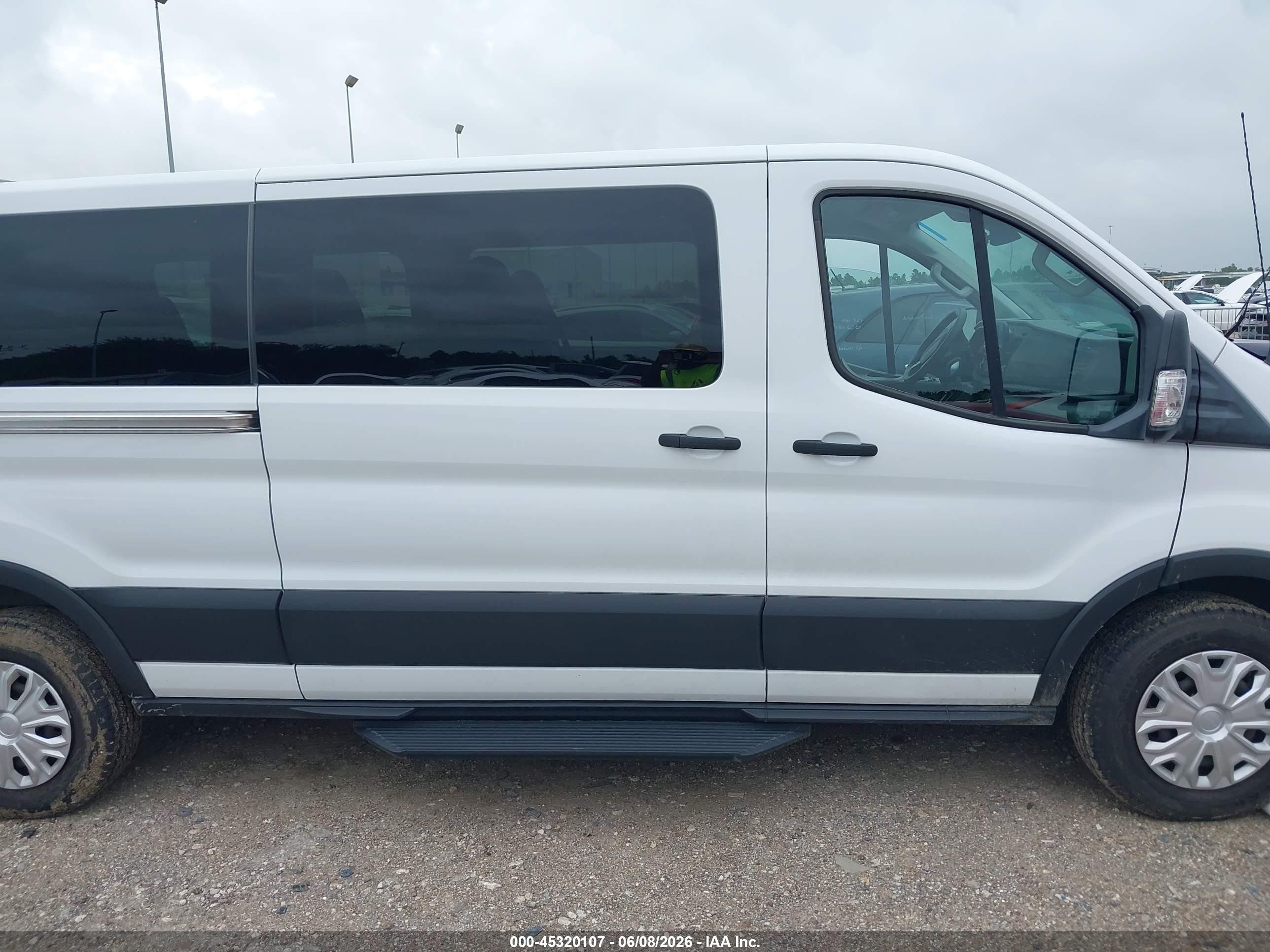 2021 Ford Transit-350 Passenger Van Xlt White vin: 1FDAX2Y82MKA64259