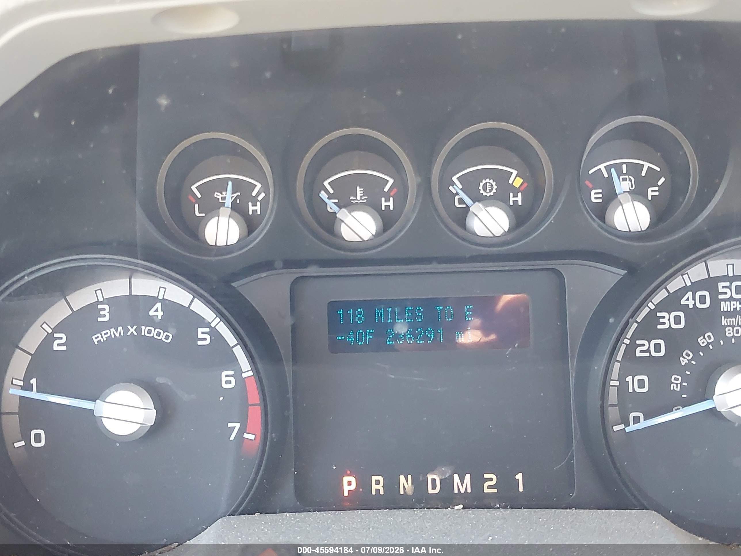 2015 Ford F-250 Xl Белый vin: 1FDBF2A60FEB61901
