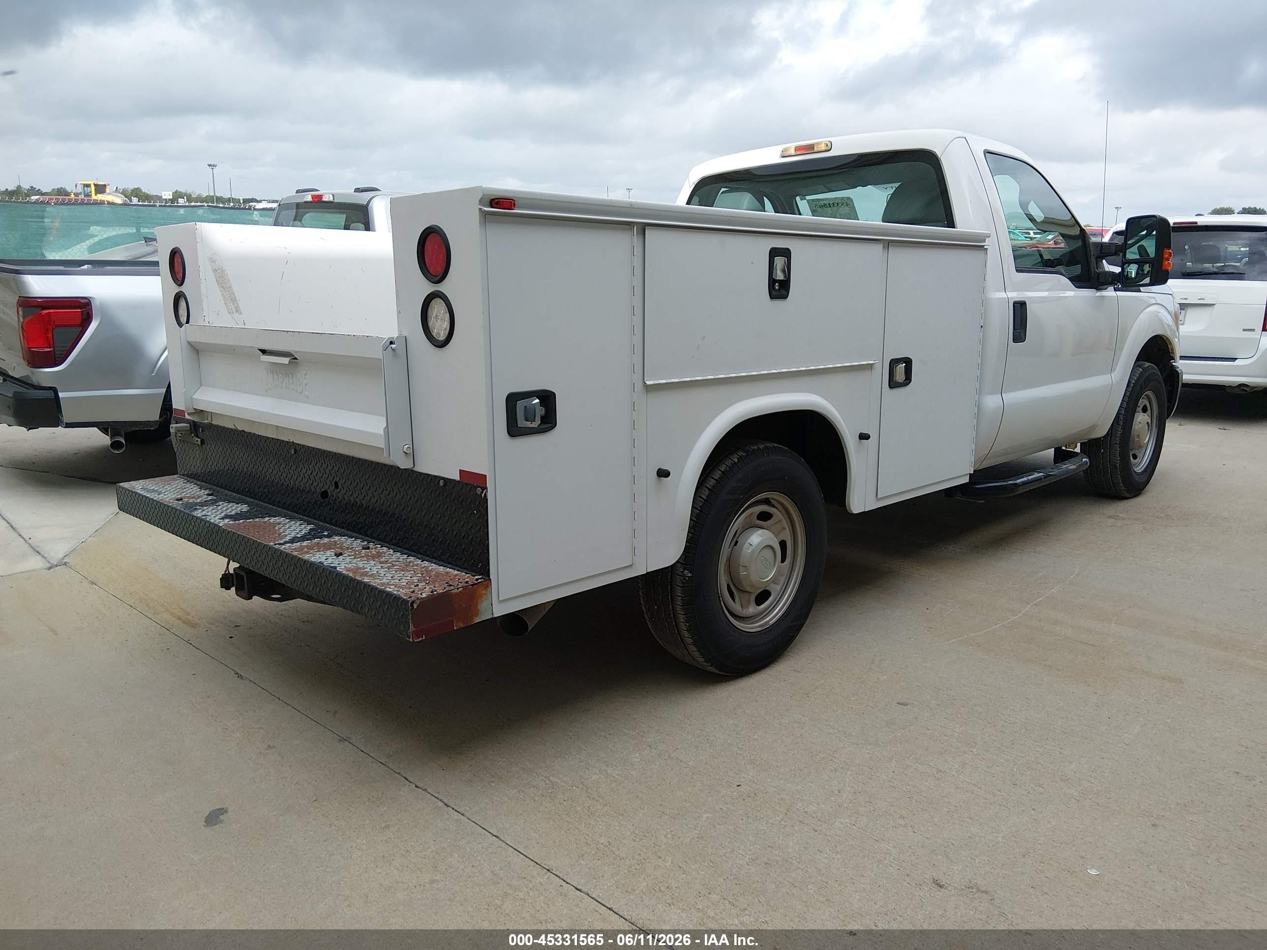 2015 Ford F-250 Xl White vin: 1FDBF2A61FED45437