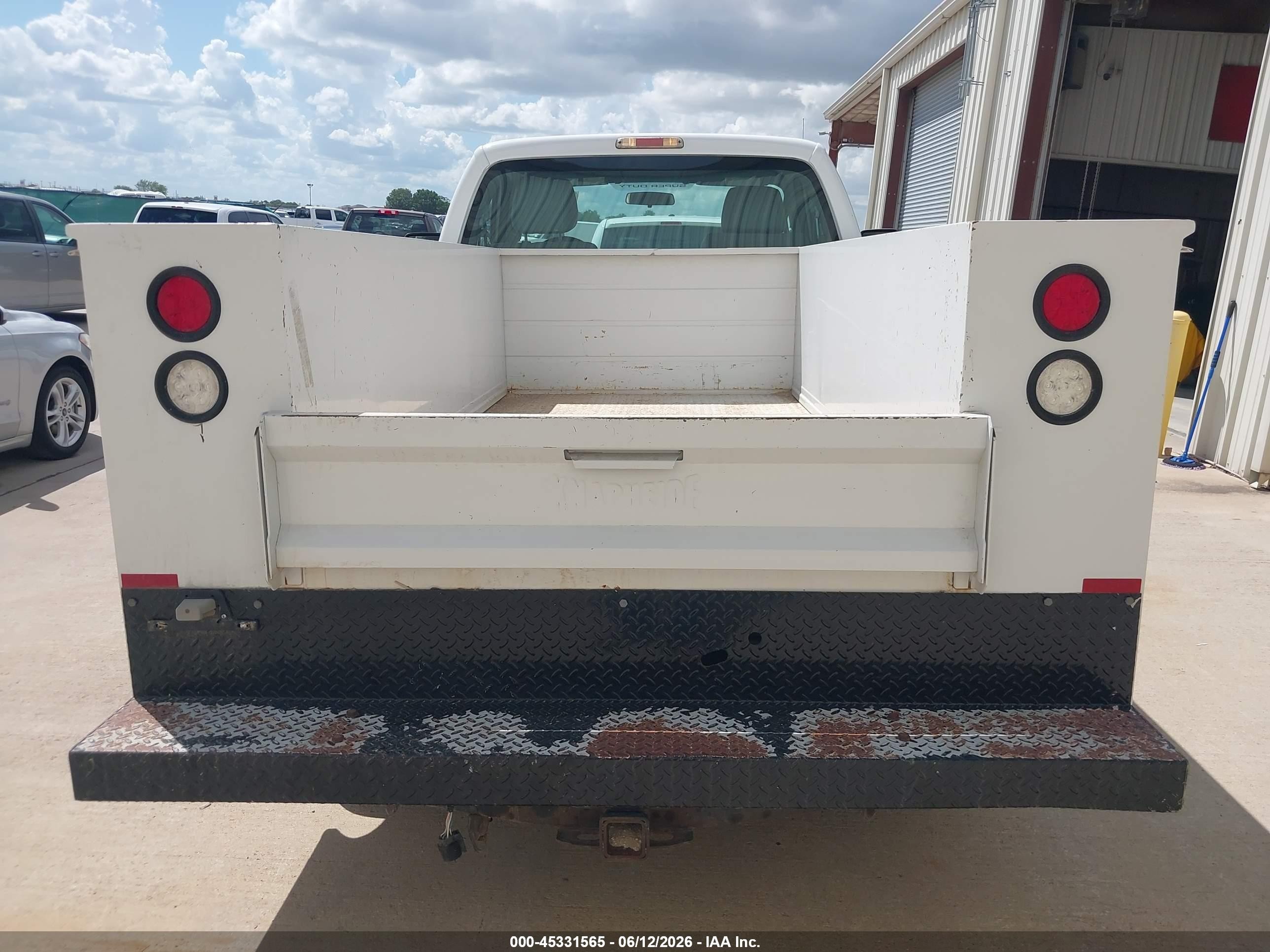 2015 Ford F-250 Xl White vin: 1FDBF2A61FED45437