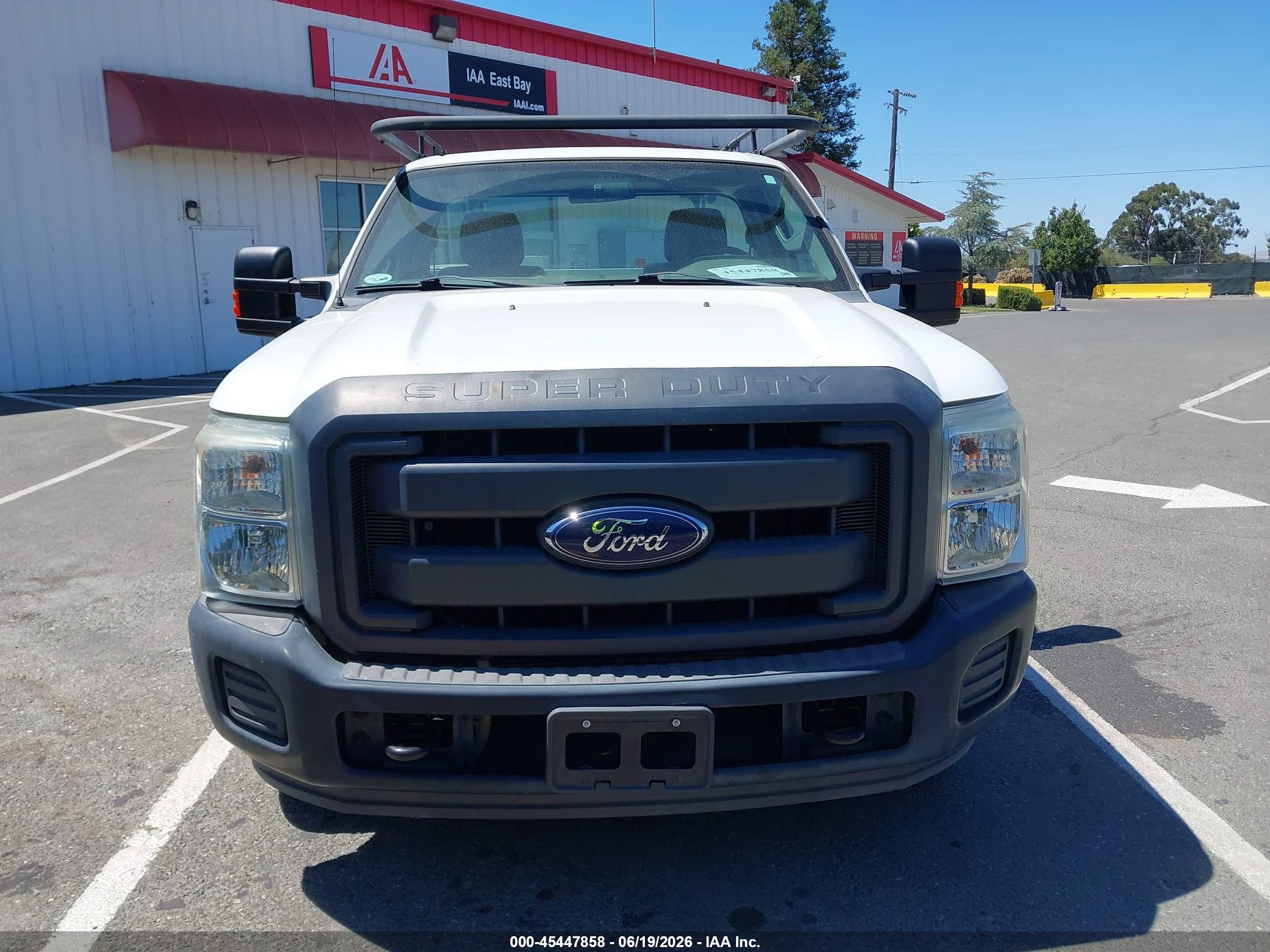 2015 Ford F-250 Xl/xlt White vin: 1FDBF2A63FEA24273