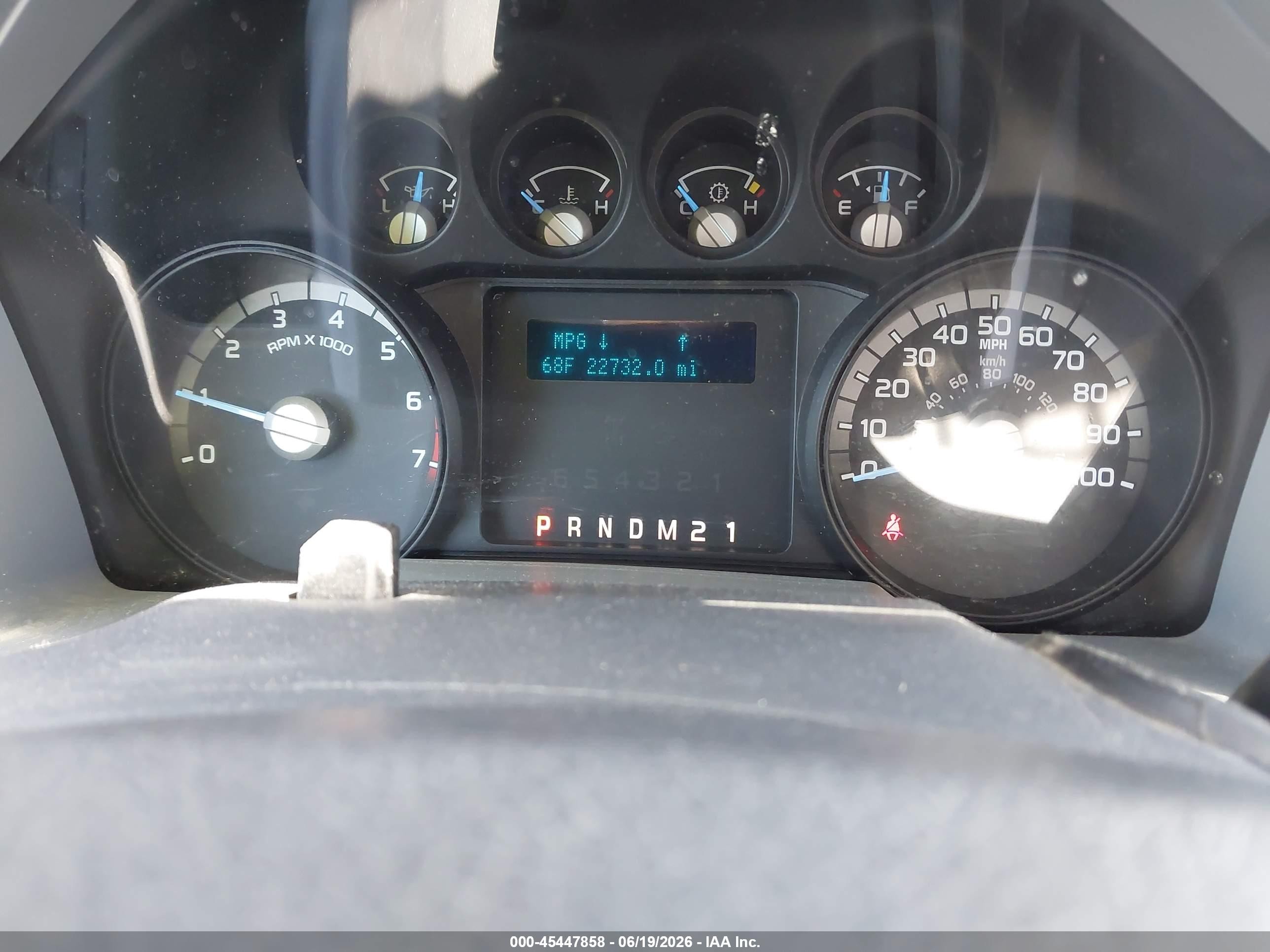 2015 Ford F-250 Xl/xlt White vin: 1FDBF2A63FEA24273