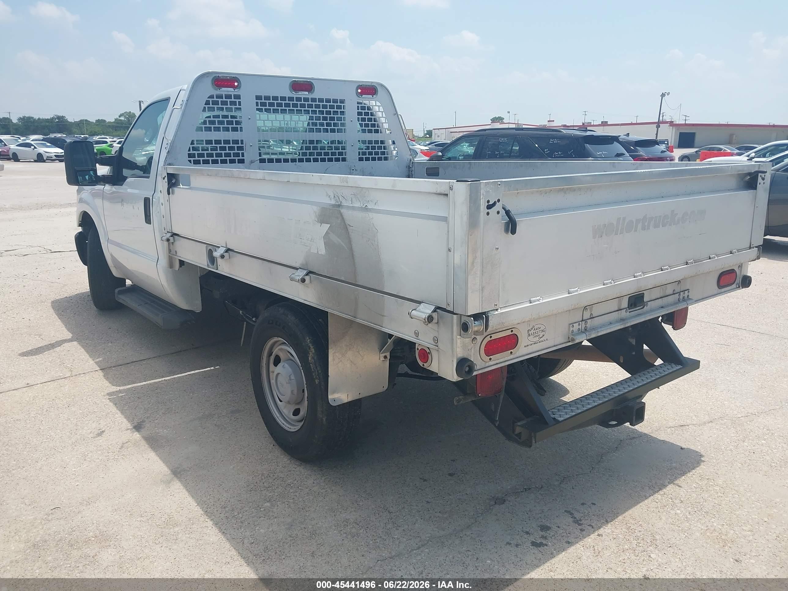 2015 Ford F-250 Xl White vin: 1FDBF2A63FEB13521