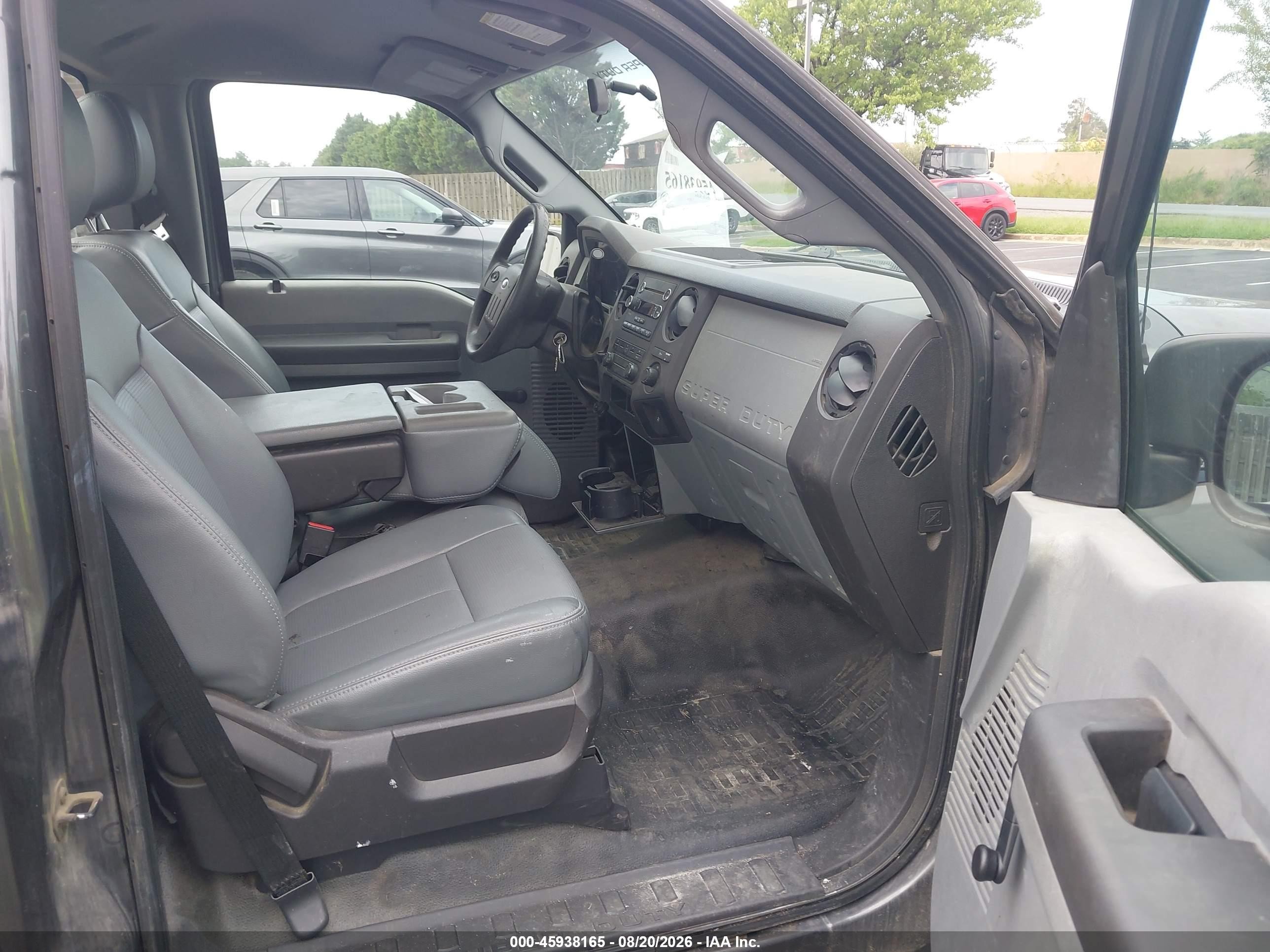 2015 Ford F-250 Xl Серый vin: 1FDBF2A64FED45366