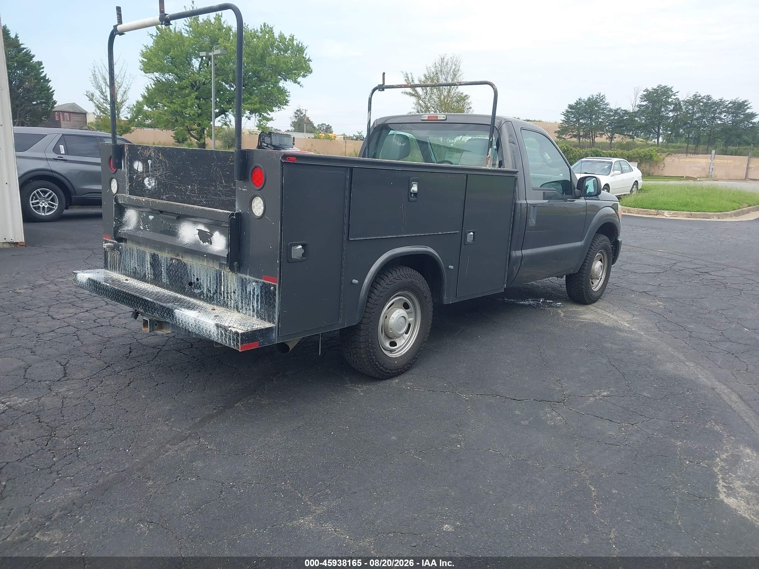 2015 Ford F-250 Xl Серый vin: 1FDBF2A64FED45366