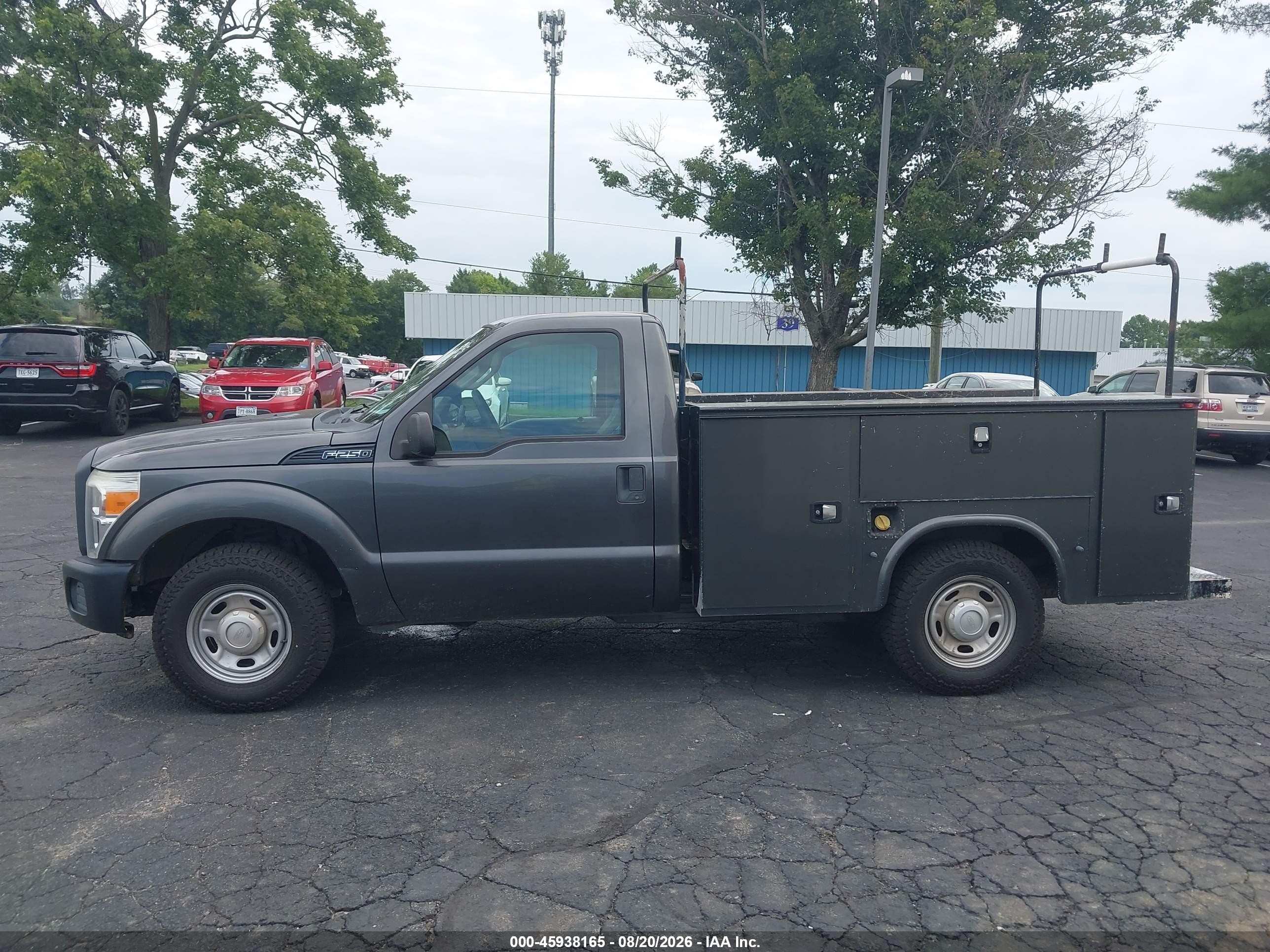2015 Ford F-250 Xl Серый vin: 1FDBF2A64FED45366