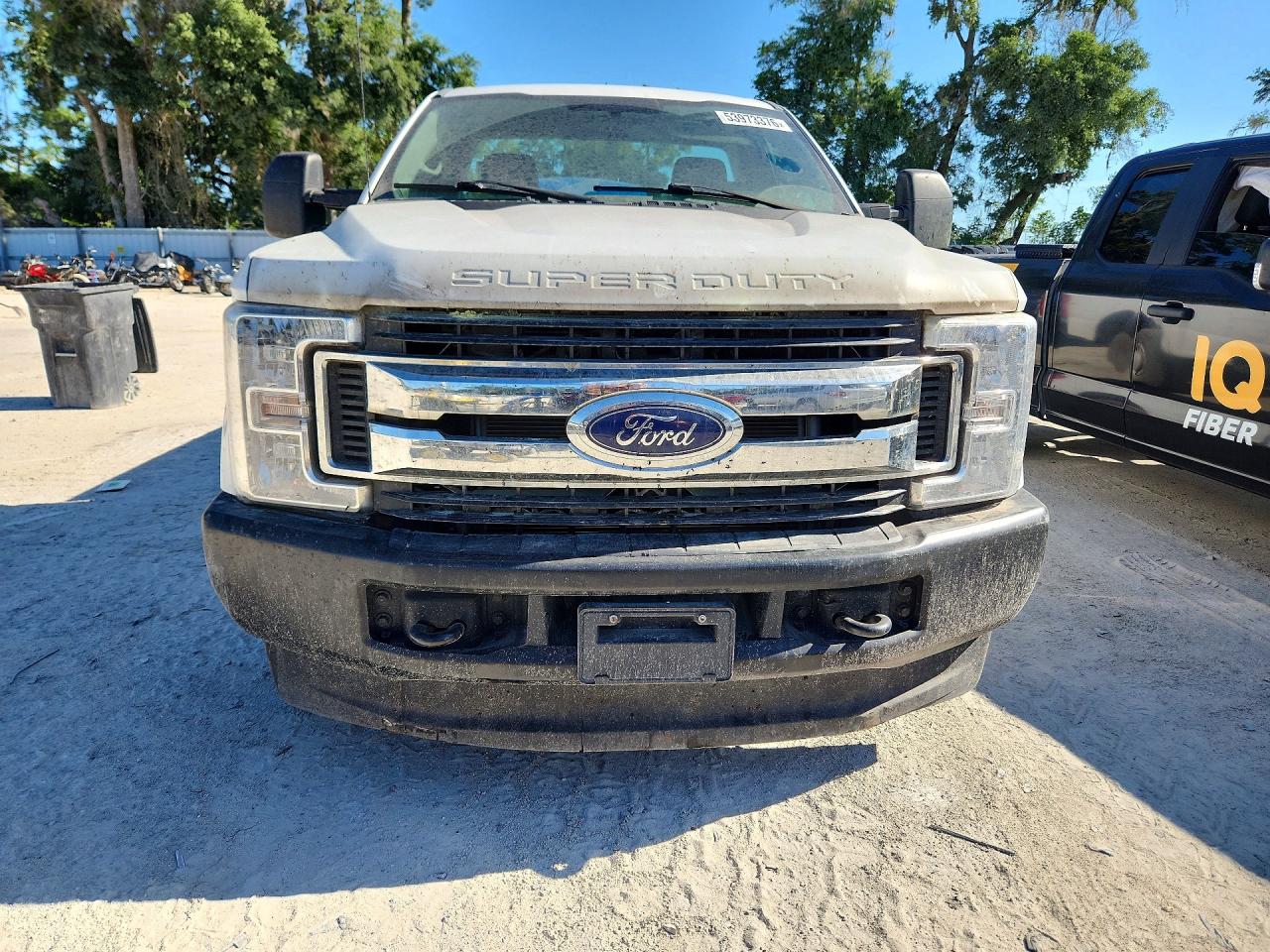 2017 Ford F250 Super Duty White vin: 1FDBF2A64HEC81834