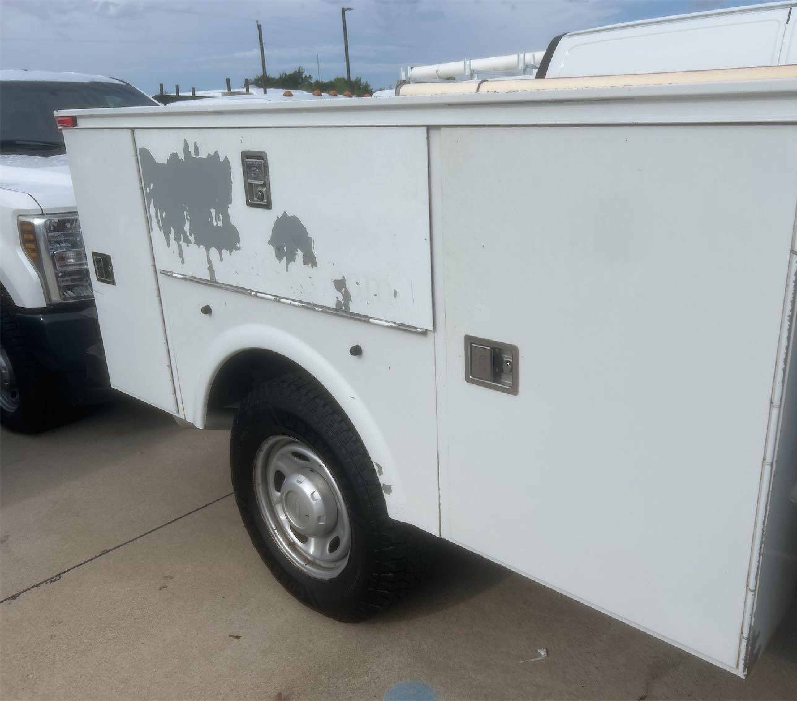 2012 Ford F-250 Xl vin: 1FDBF2A65CEB50890