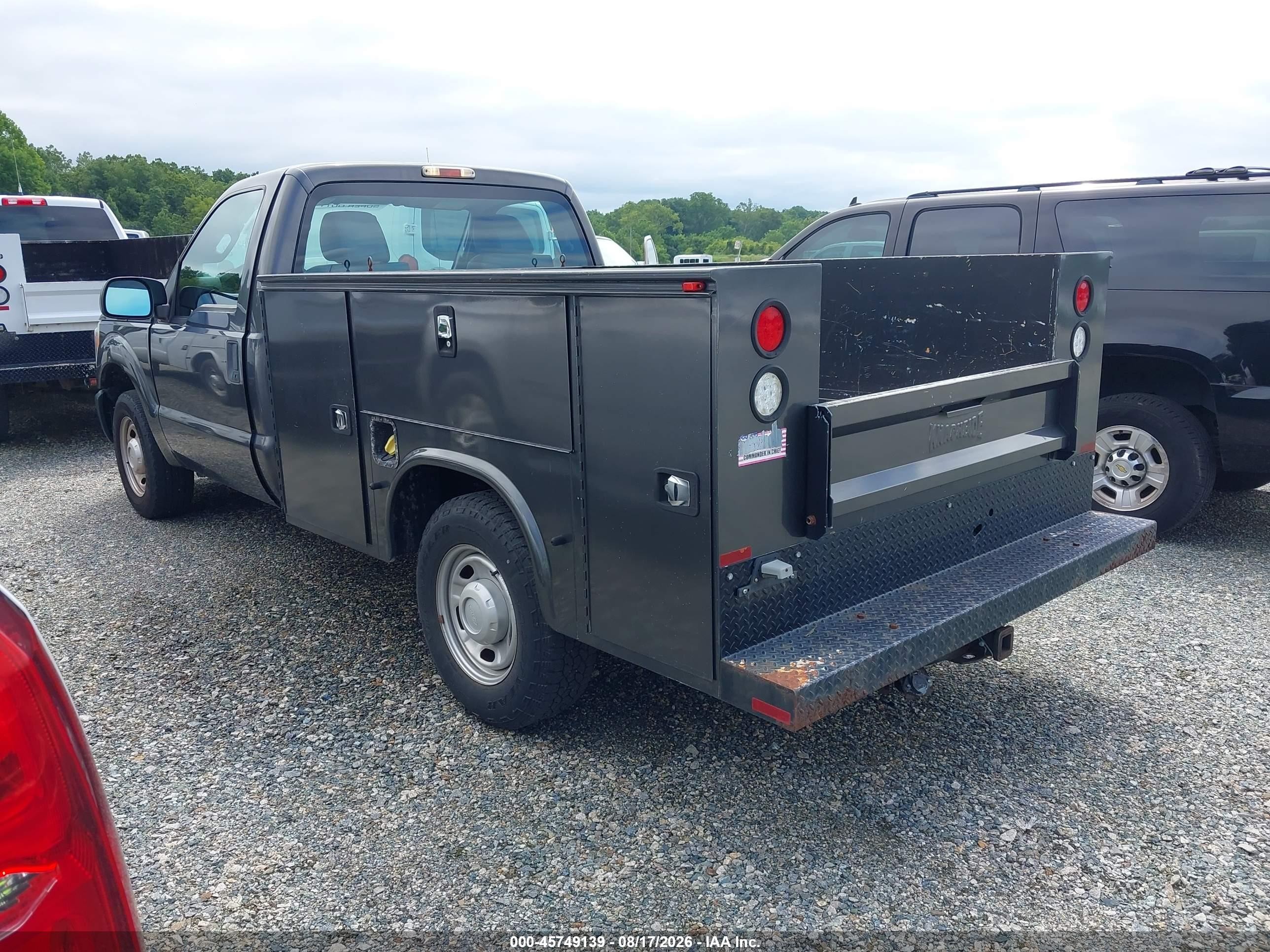 2015 Ford F-250 Xl Серый vin: 1FDBF2A65FED31850