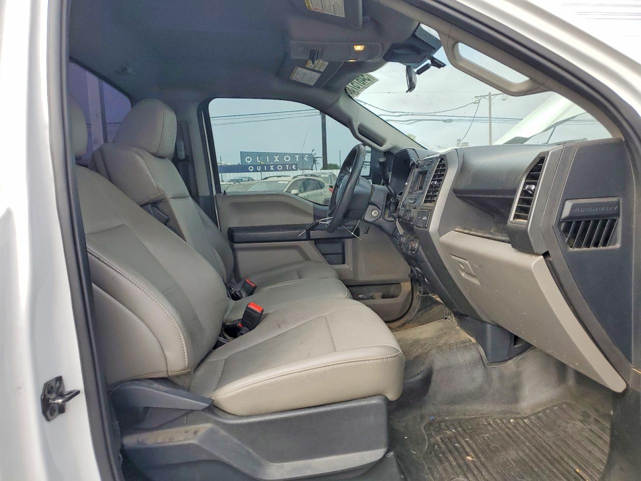 2022 Ford F250 Super Duty White vin: 1FDBF2A65NEE96599