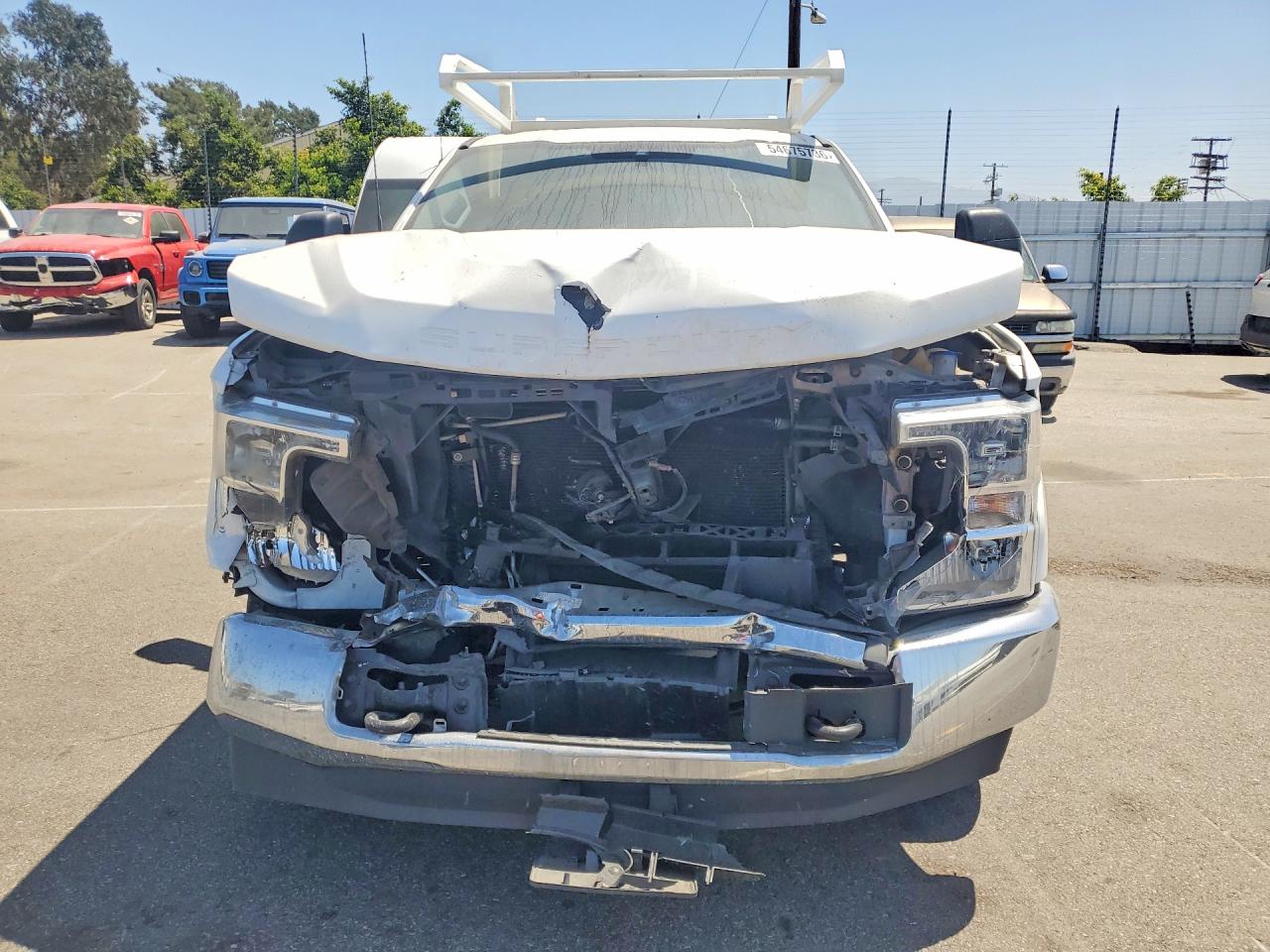 2022 Ford F250 Super Duty White vin: 1FDBF2A65NEE96599