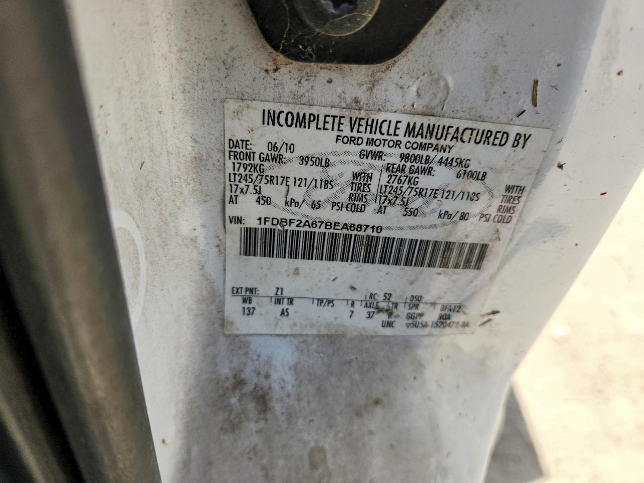 2011 Ford F250 Super Duty White vin: 1FDBF2A67BEA68710