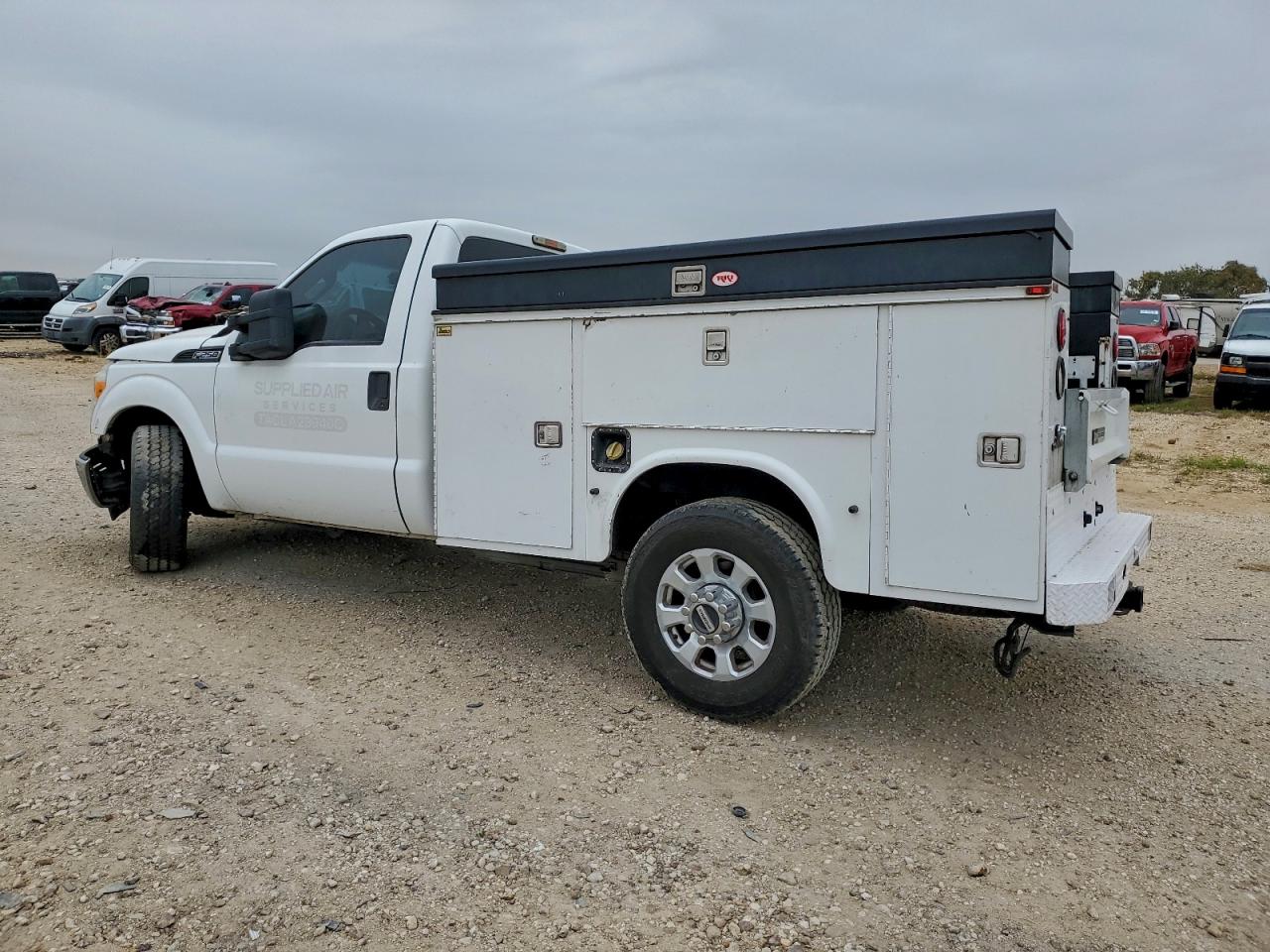 2012 Ford F250 Super Duty White vin: 1FDBF2A67CEB55797