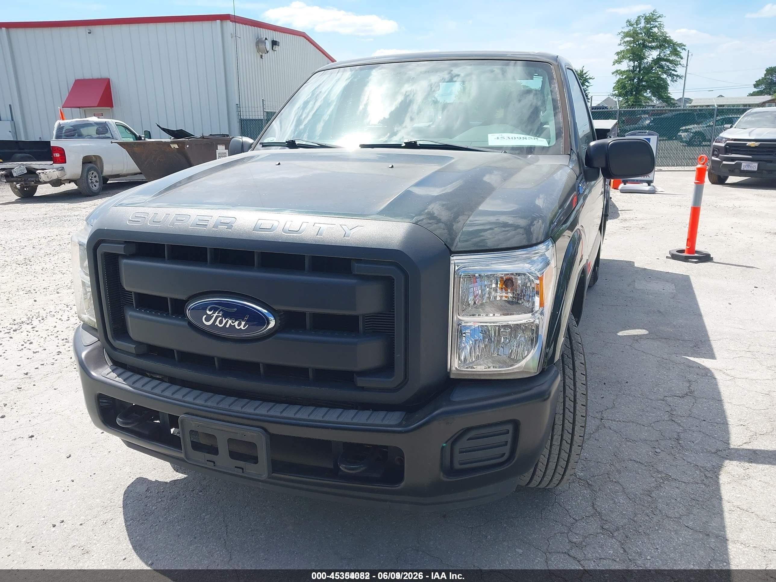2014 Ford F-250 Xl Green vin: 1FDBF2A67EEA27580