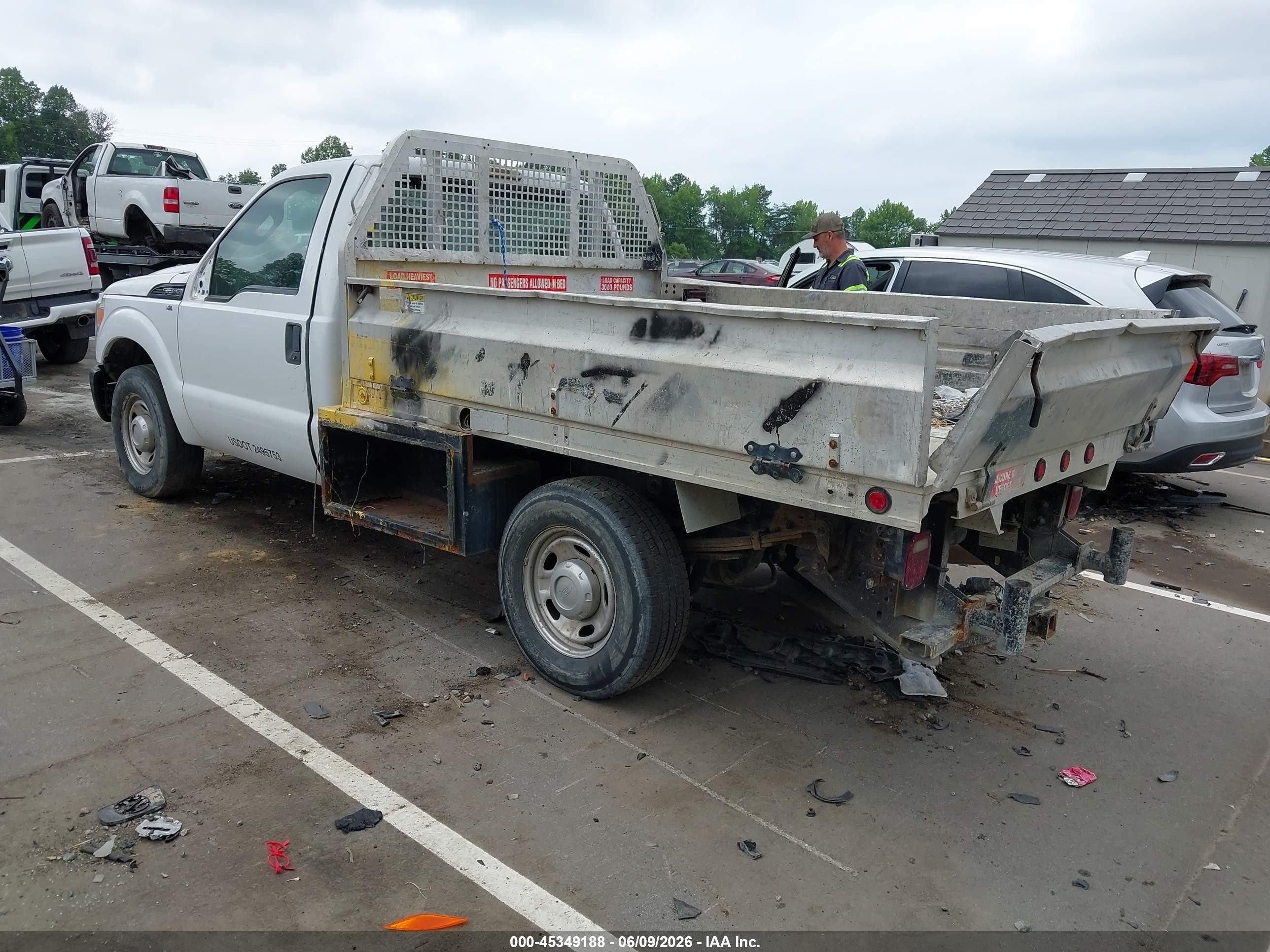 2012 Ford F-250 Xl White vin: 1FDBF2A68CEB45313