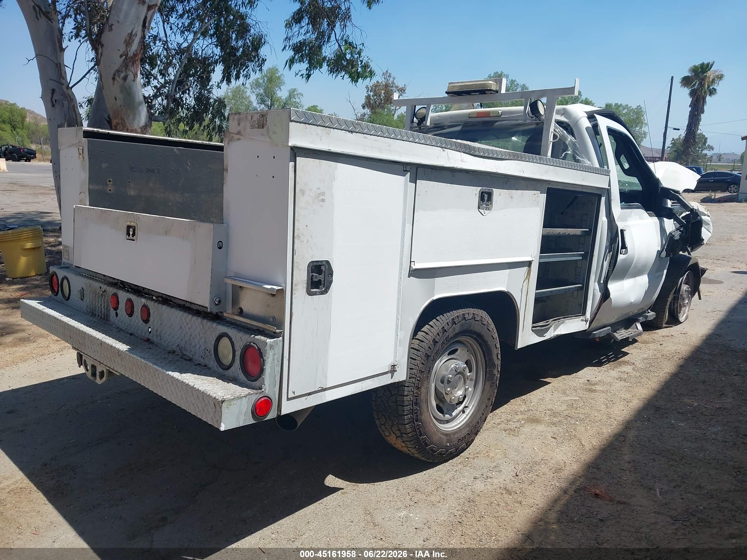 2015 Ford F-250 Xl White vin: 1FDBF2A6XFEB15816
