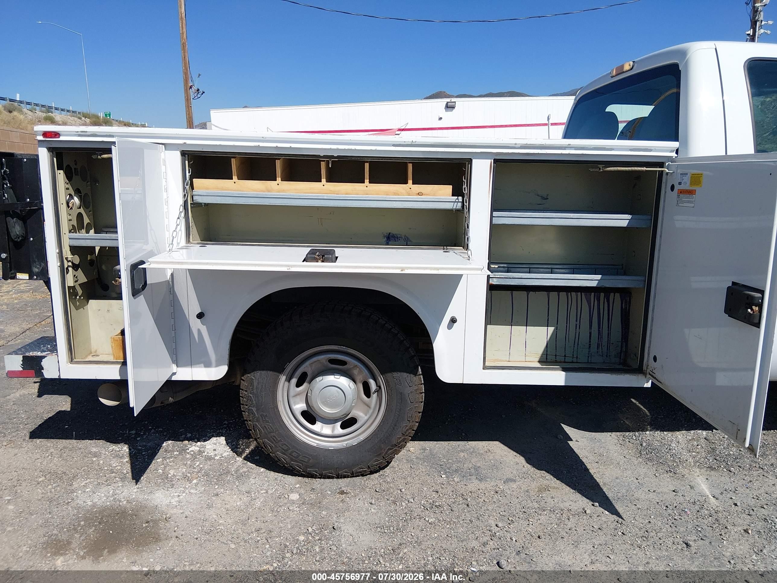 2015 Ford F-250 Xl White vin: 1FDBF2AT8FEA14599
