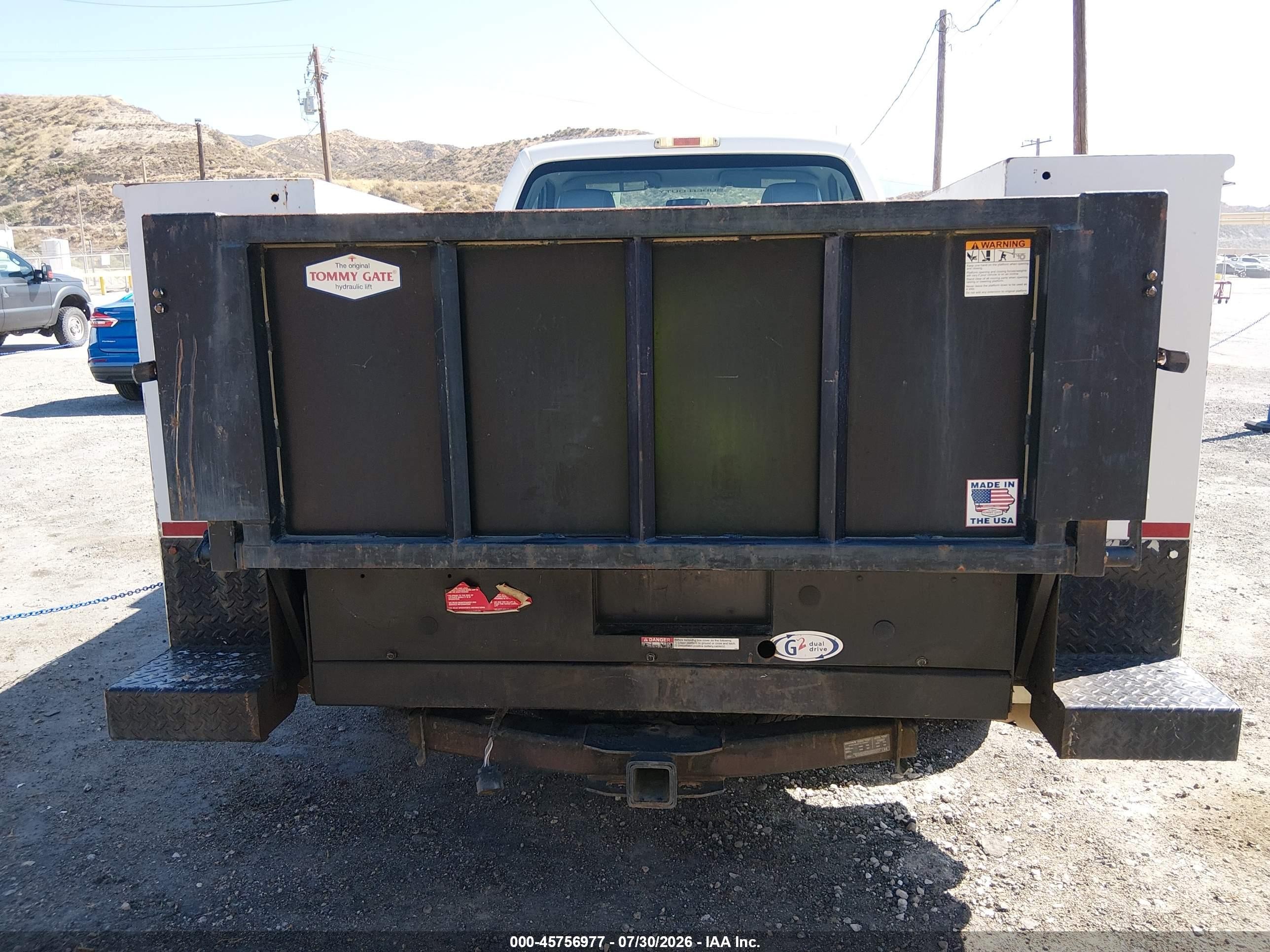 2015 Ford F-250 Xl White vin: 1FDBF2AT8FEA14599