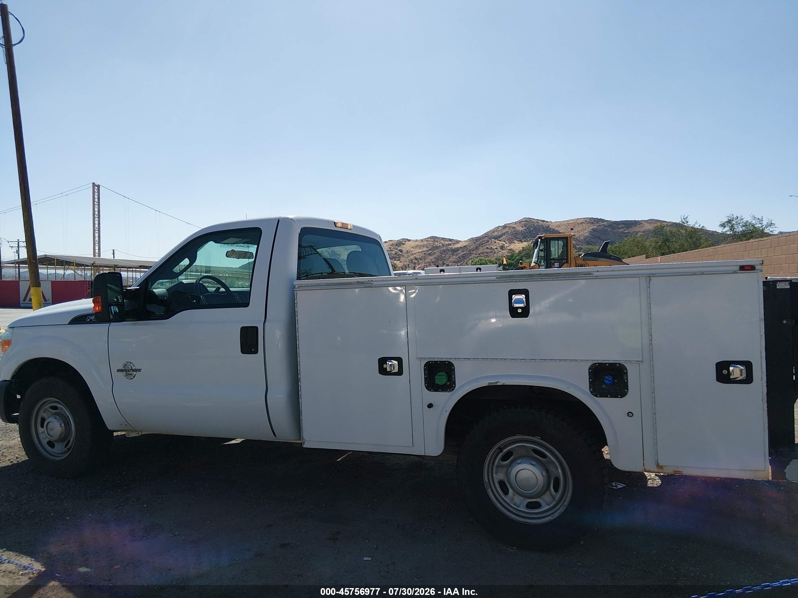 2015 Ford F-250 Xl White vin: 1FDBF2AT8FEA14599