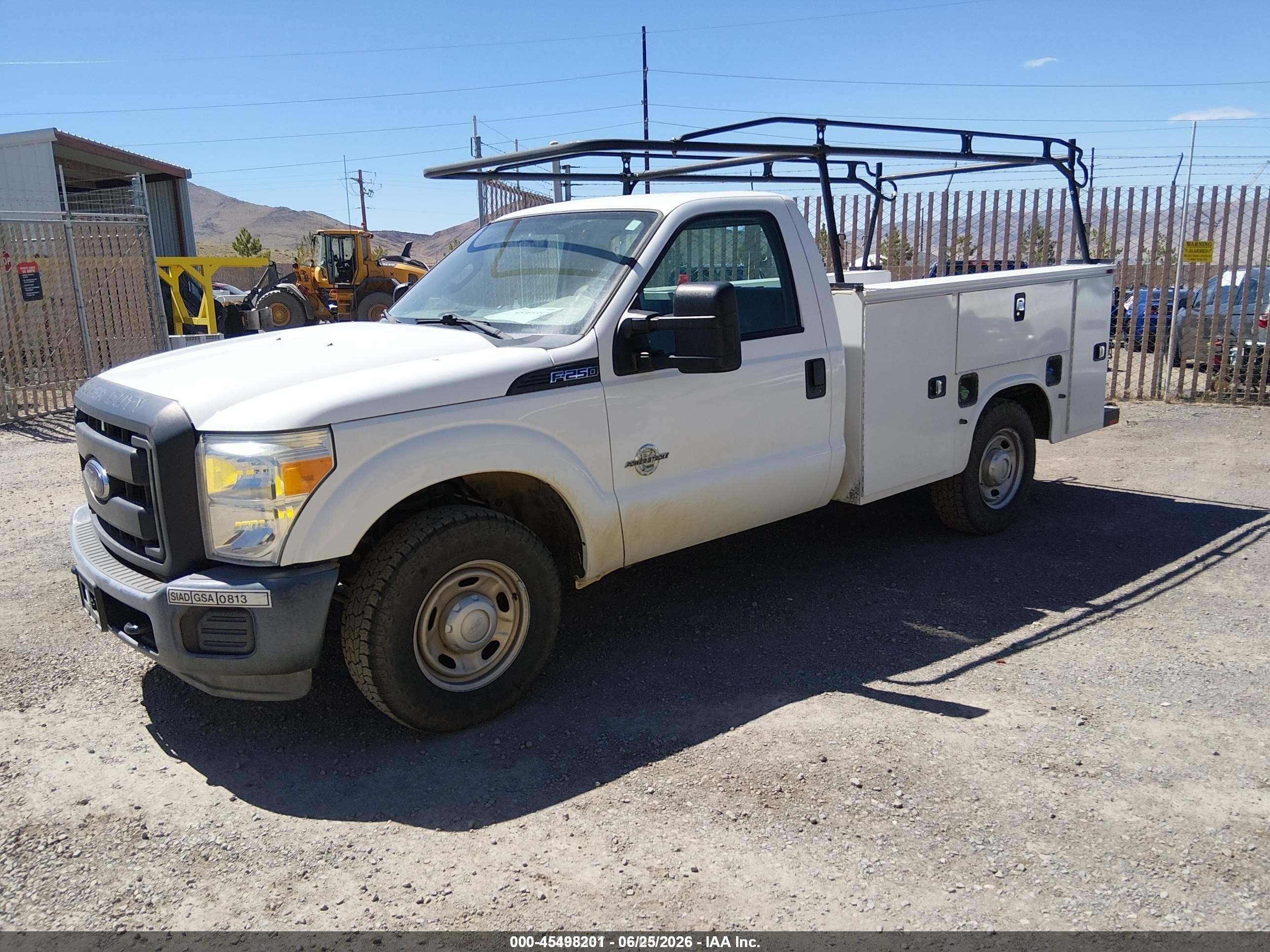2015 Ford F-250 Xl White vin: 1FDBF2ATXFEA04527