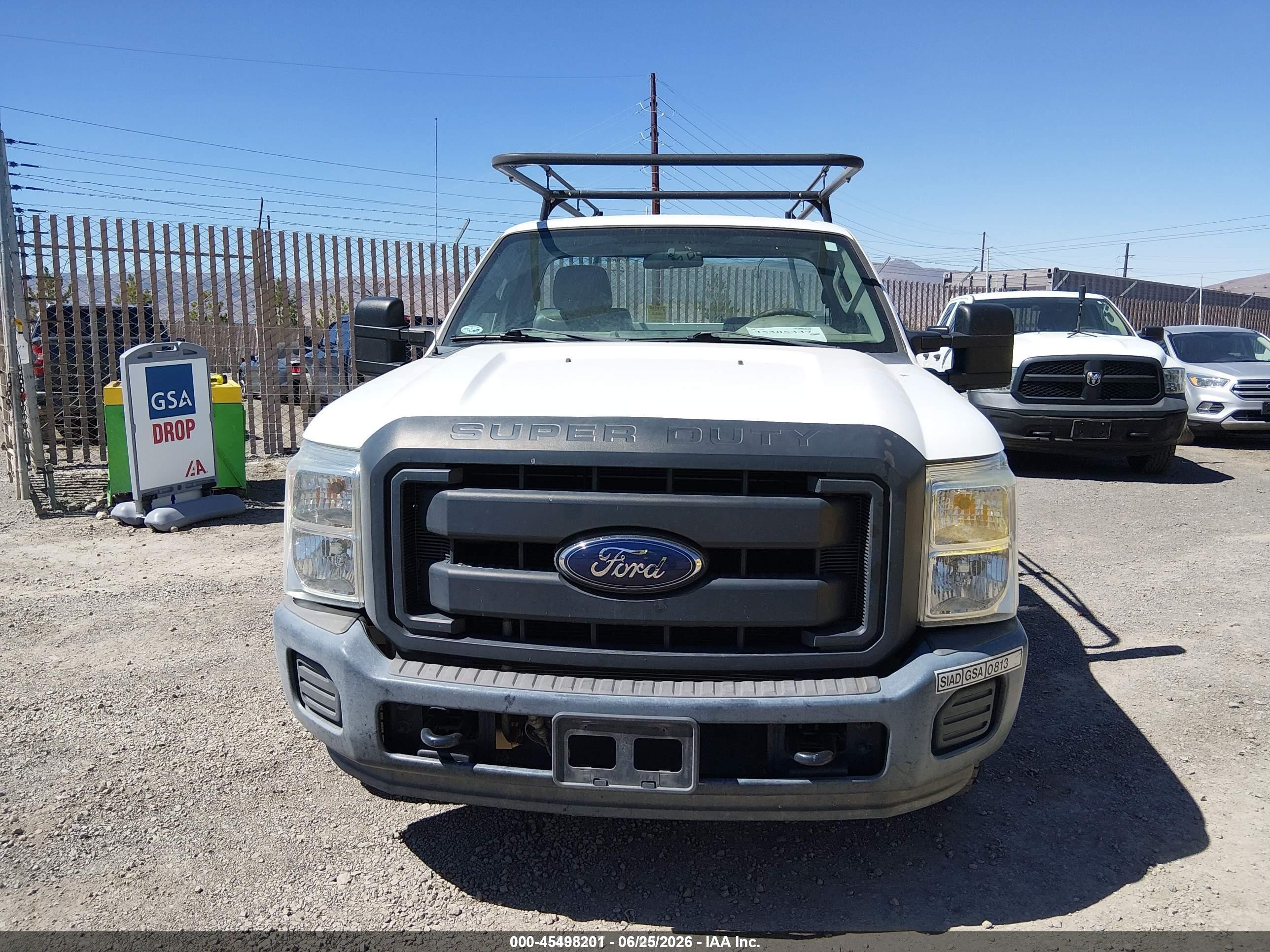 2015 Ford F-250 Xl White vin: 1FDBF2ATXFEA04527