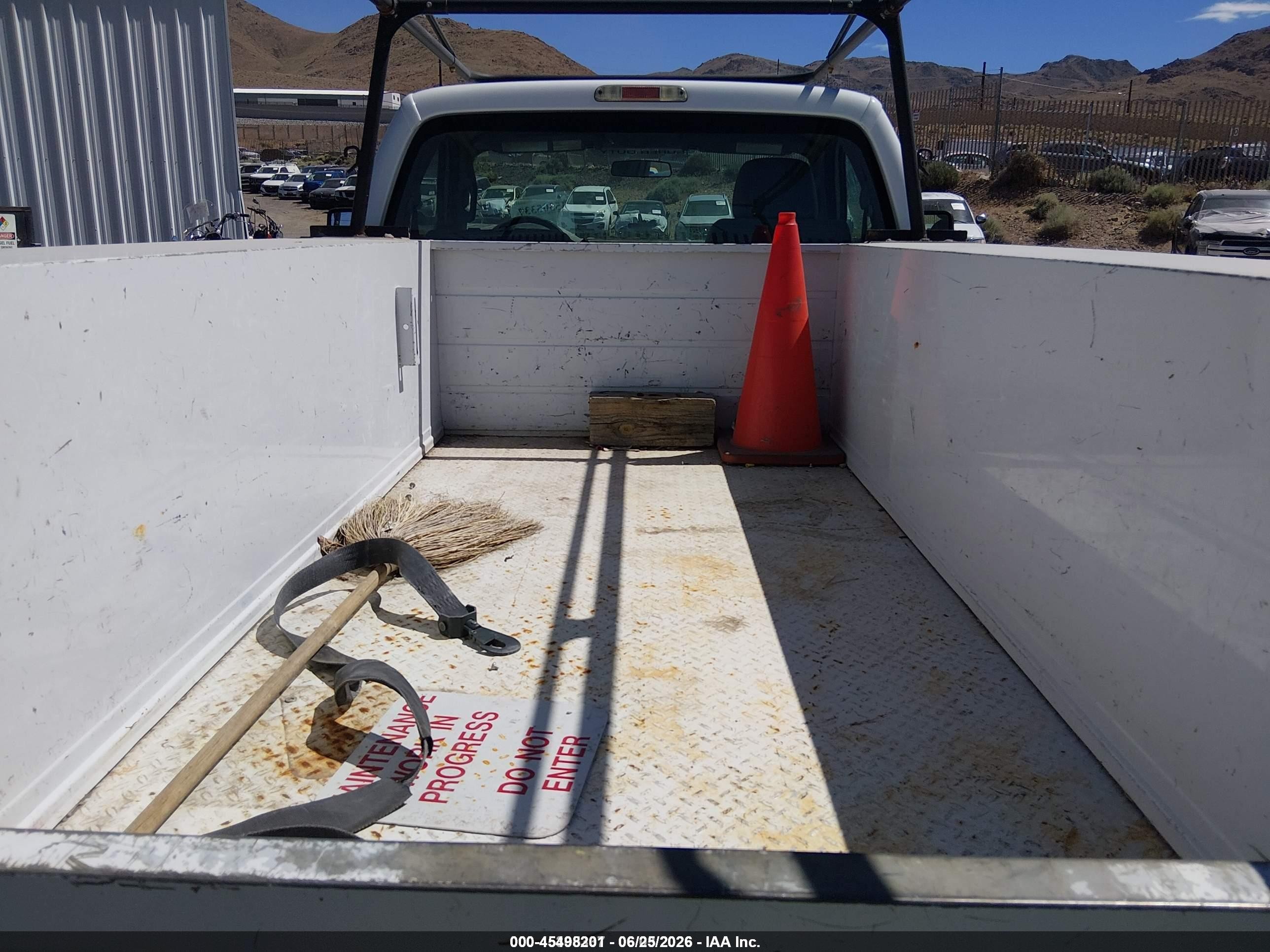 2015 Ford F-250 Xl White vin: 1FDBF2ATXFEA04527