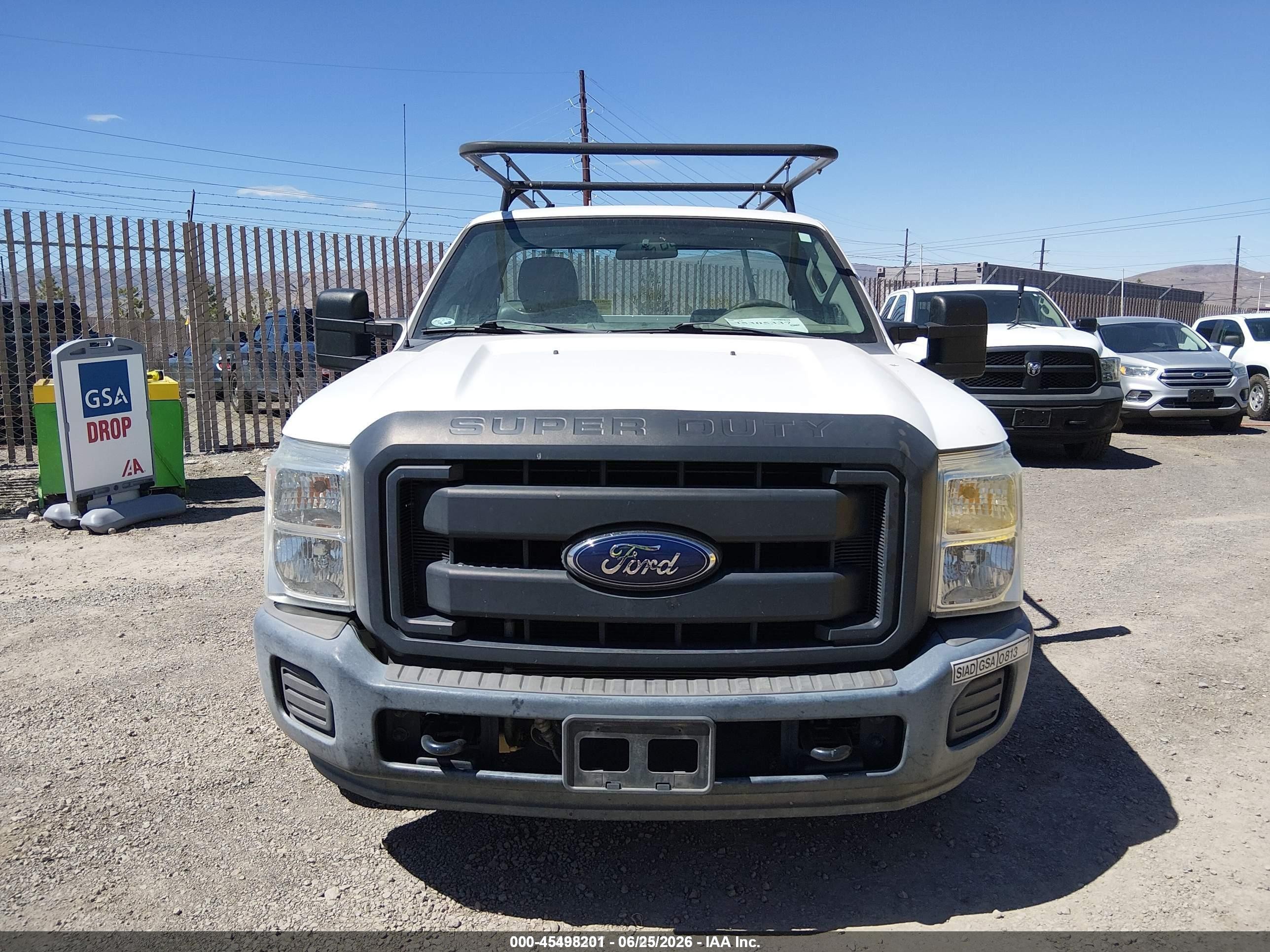 2015 Ford F-250 Xl White vin: 1FDBF2ATXFEA04527