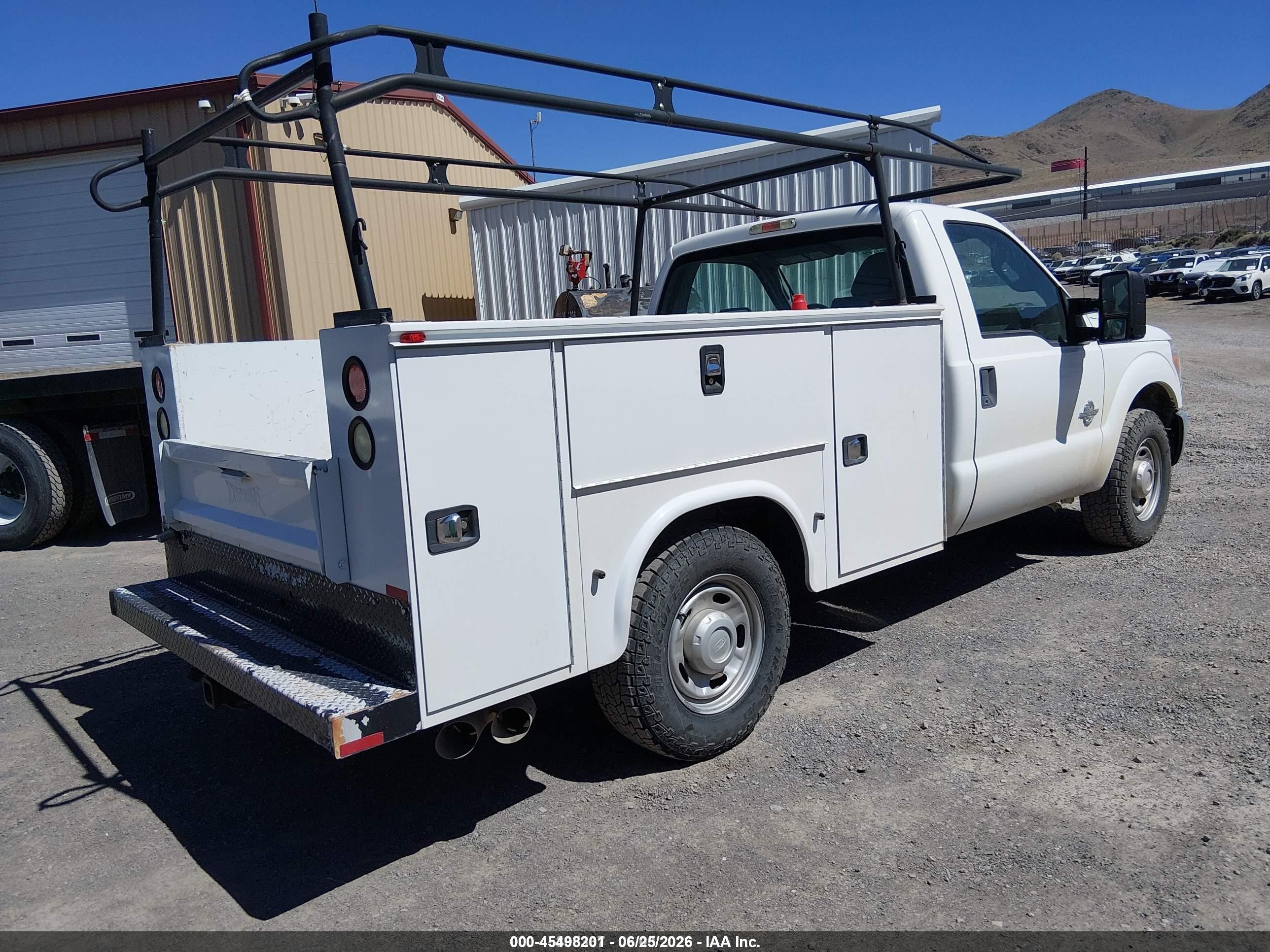 2015 Ford F-250 Xl White vin: 1FDBF2ATXFEA04527