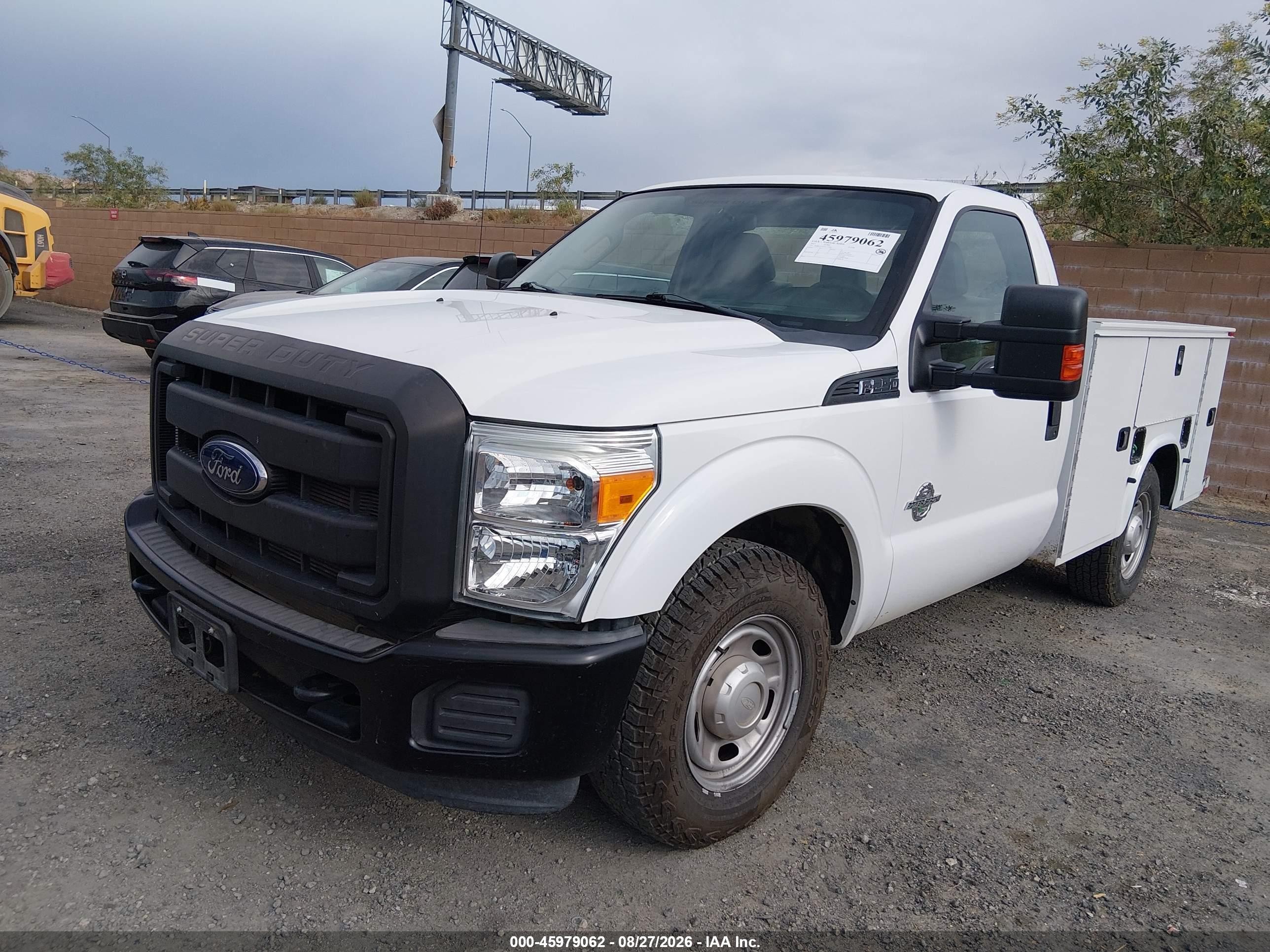 2015 Ford F-250 Xl Белый vin: 1FDBF2ATXFEA14569
