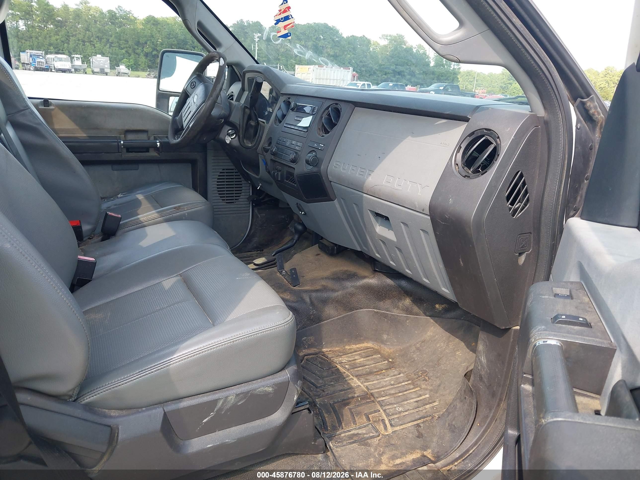 2013 Ford F-250 Xl White vin: 1FDBF2B61DEA18578