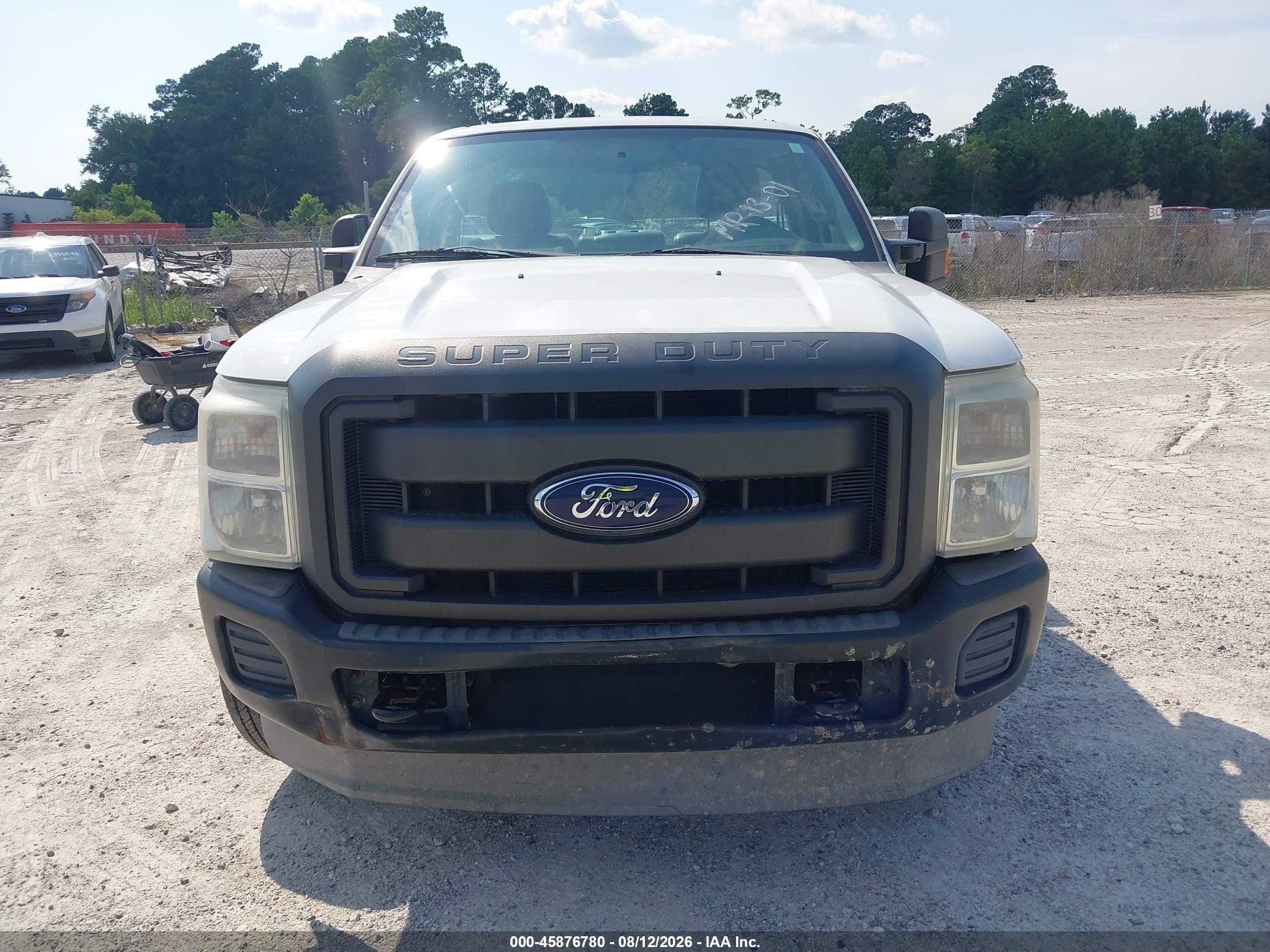 2013 Ford F-250 Xl White vin: 1FDBF2B61DEA18578