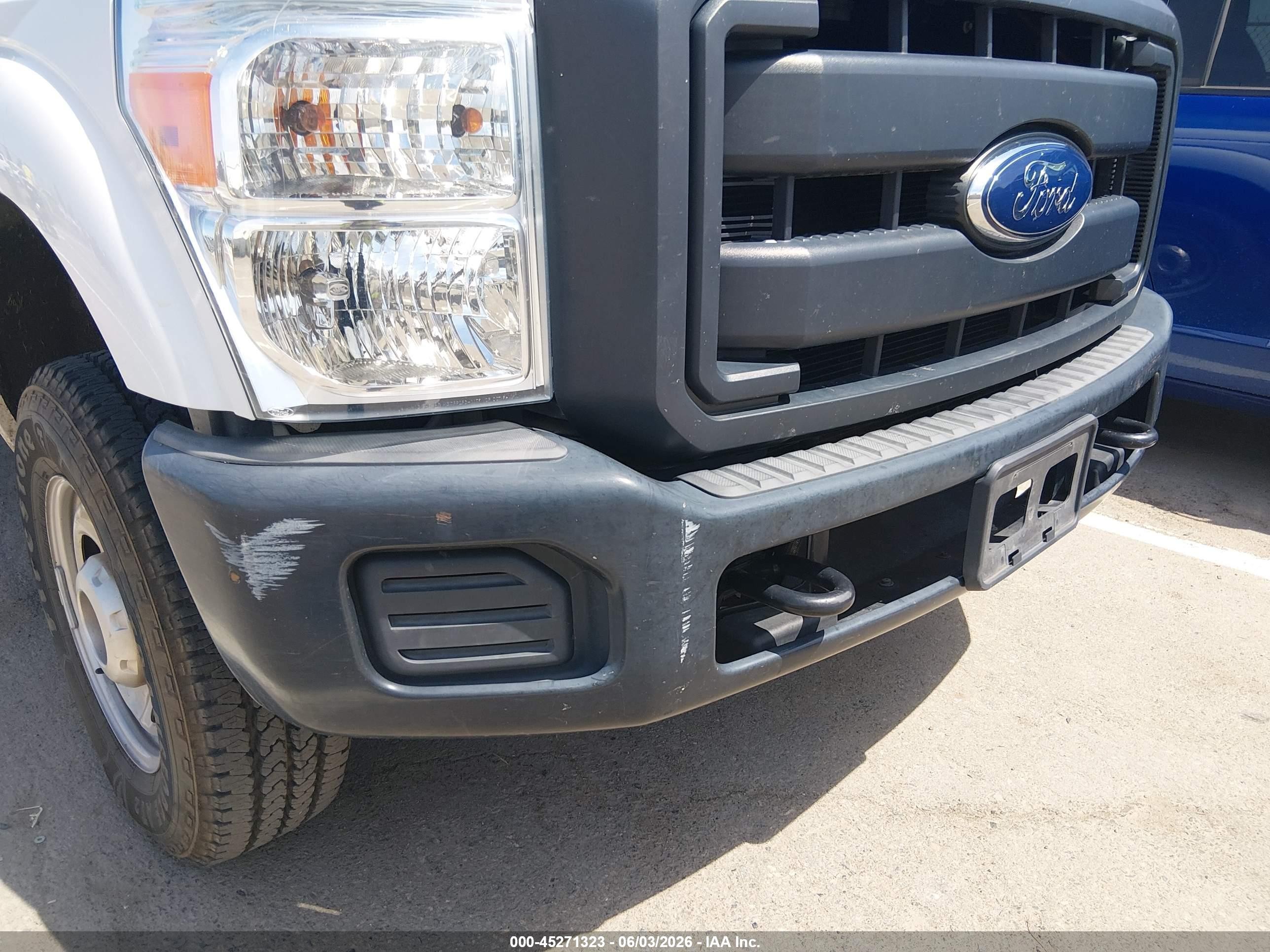 2015 Ford F-250 Xl White vin: 1FDBF2B61FEA84051