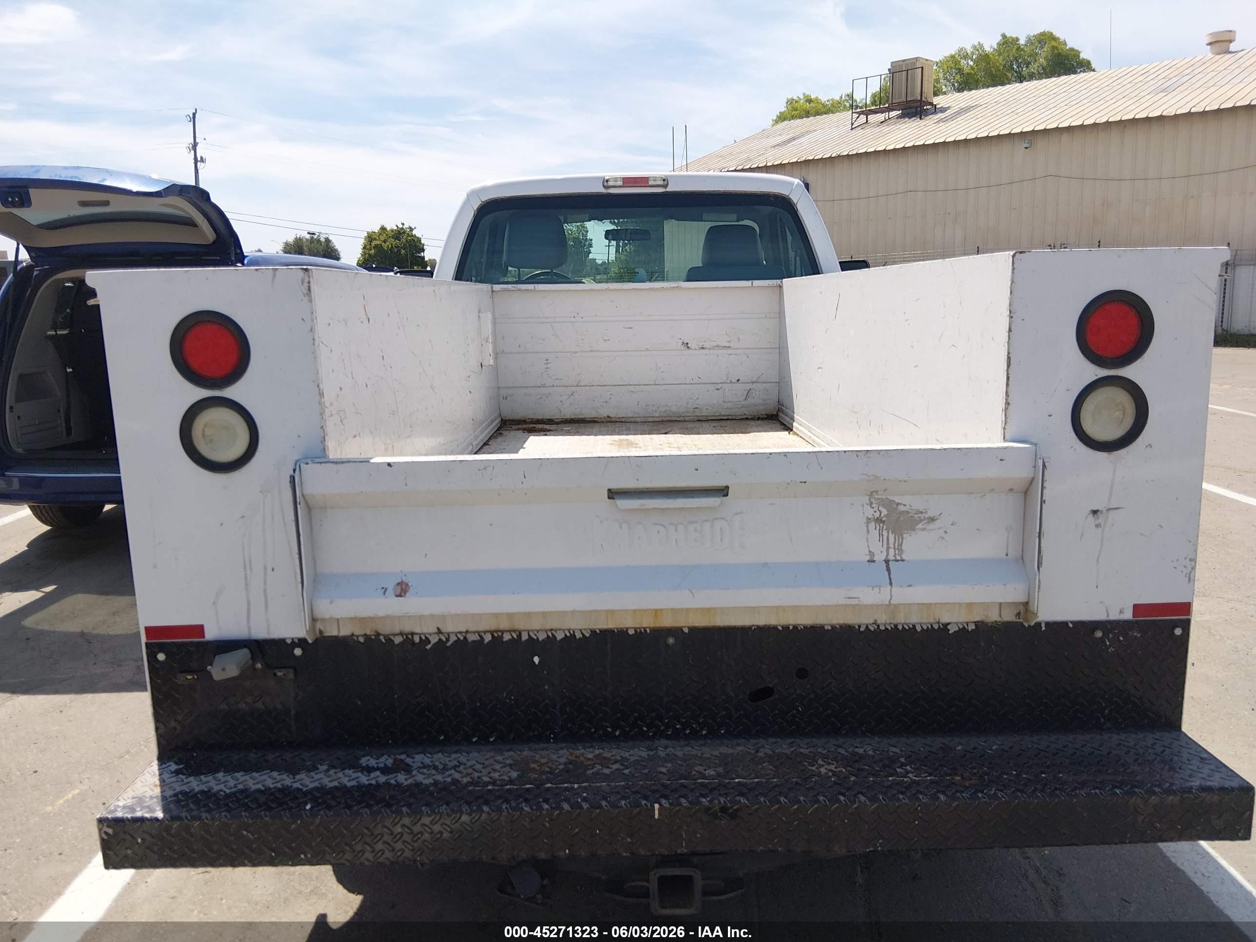 2015 Ford F-250 Xl White vin: 1FDBF2B61FEA84051